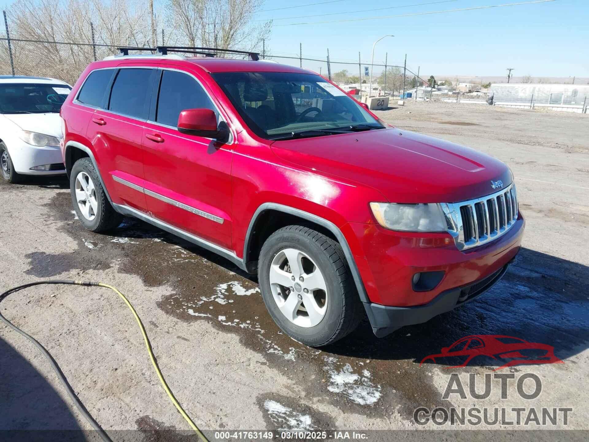 JEEP GRAND CHEROKEE 2011 - 1J4RR4GT2BC703163