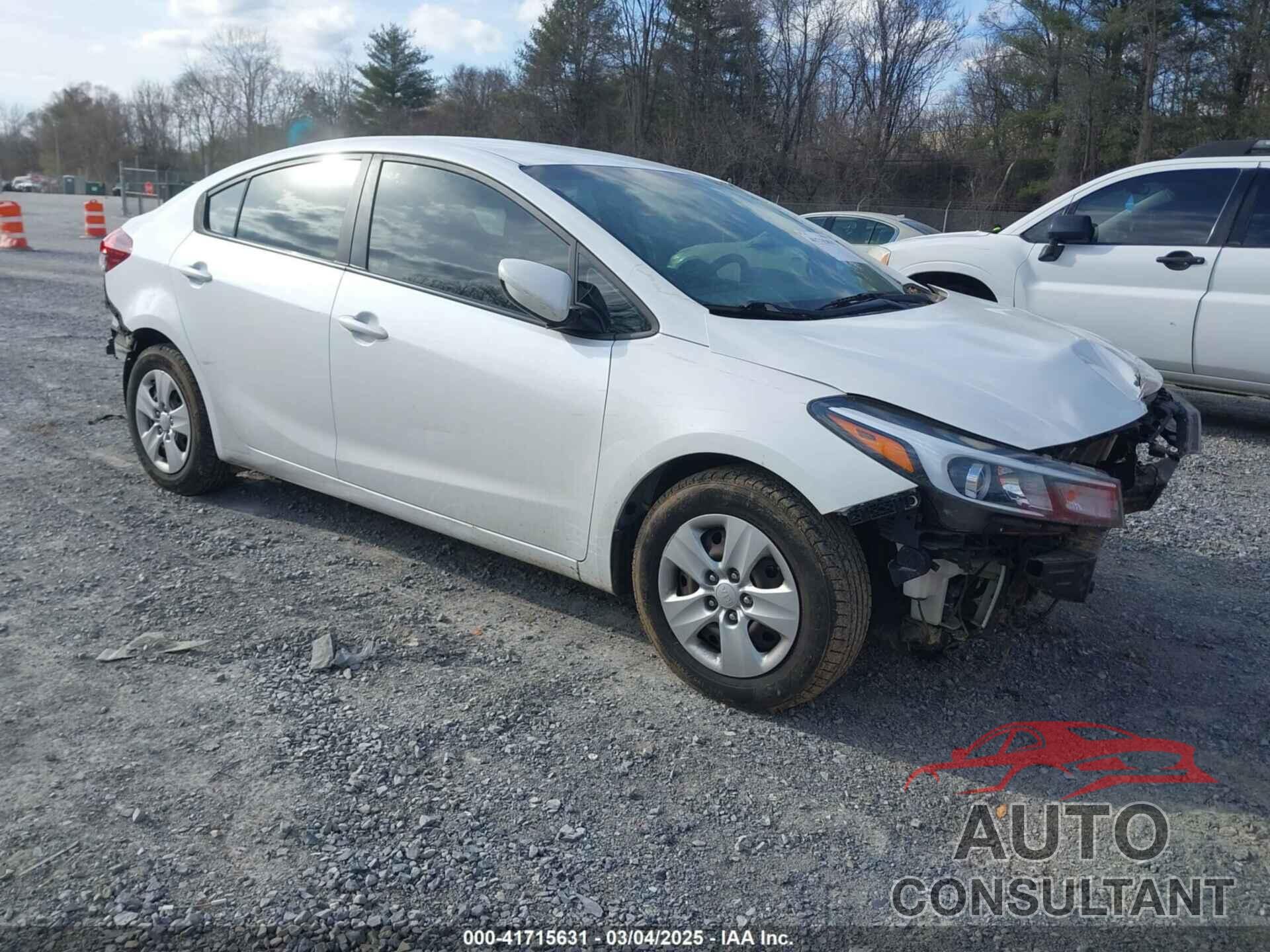 KIA FORTE 2018 - 3KPFL4A7XJE194257