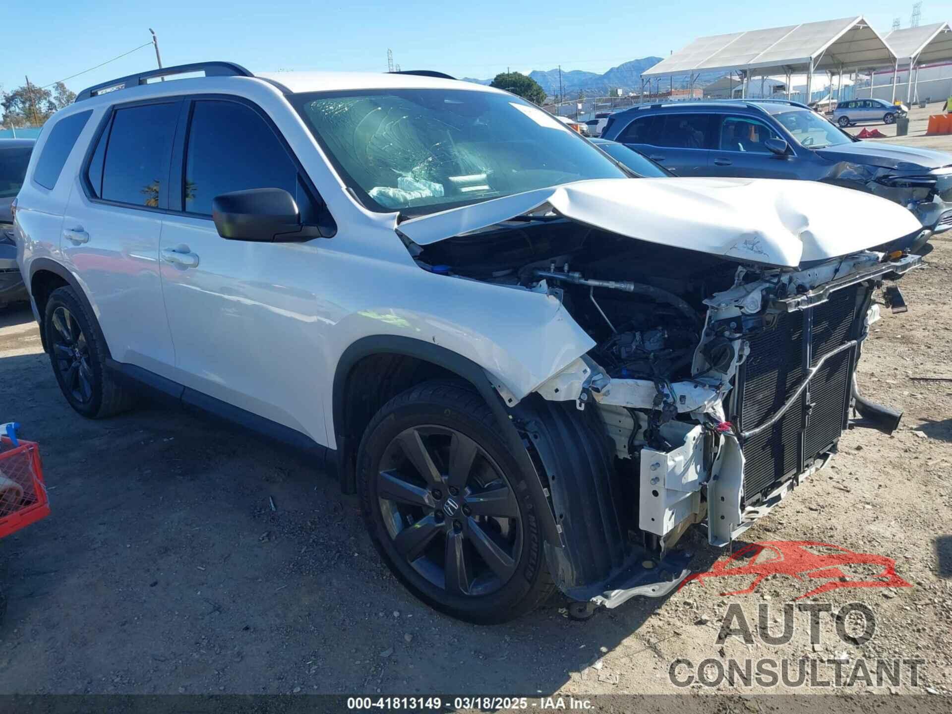 HONDA PILOT 2023 - 5FNYG2H30PB012041