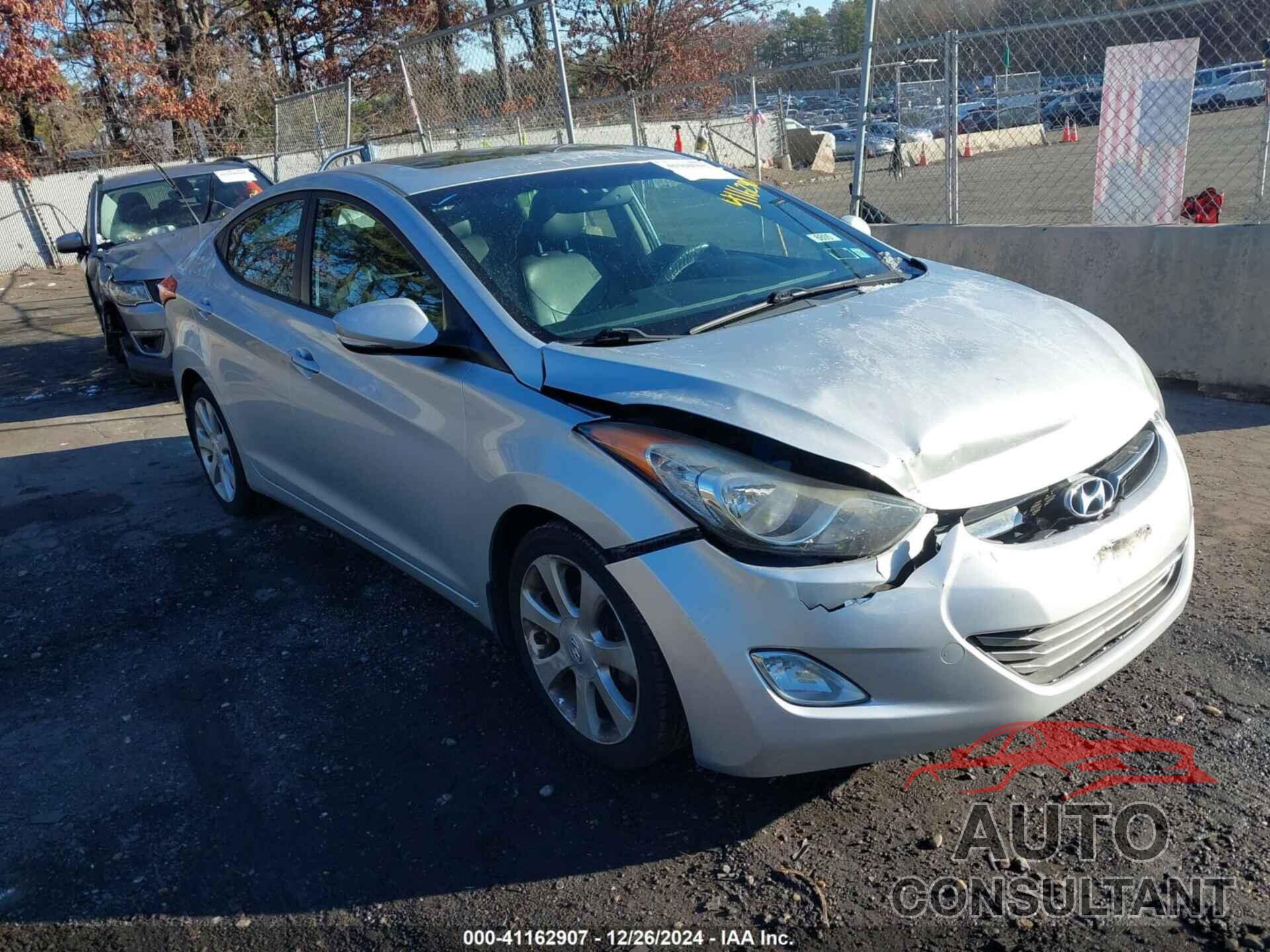 HYUNDAI ELANTRA 2013 - 5NPDH4AE2DH391267