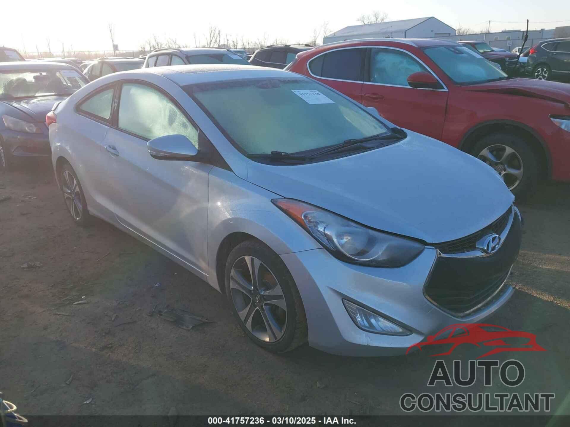 HYUNDAI ELANTRA 2013 - KMHDH6AE9DU005392