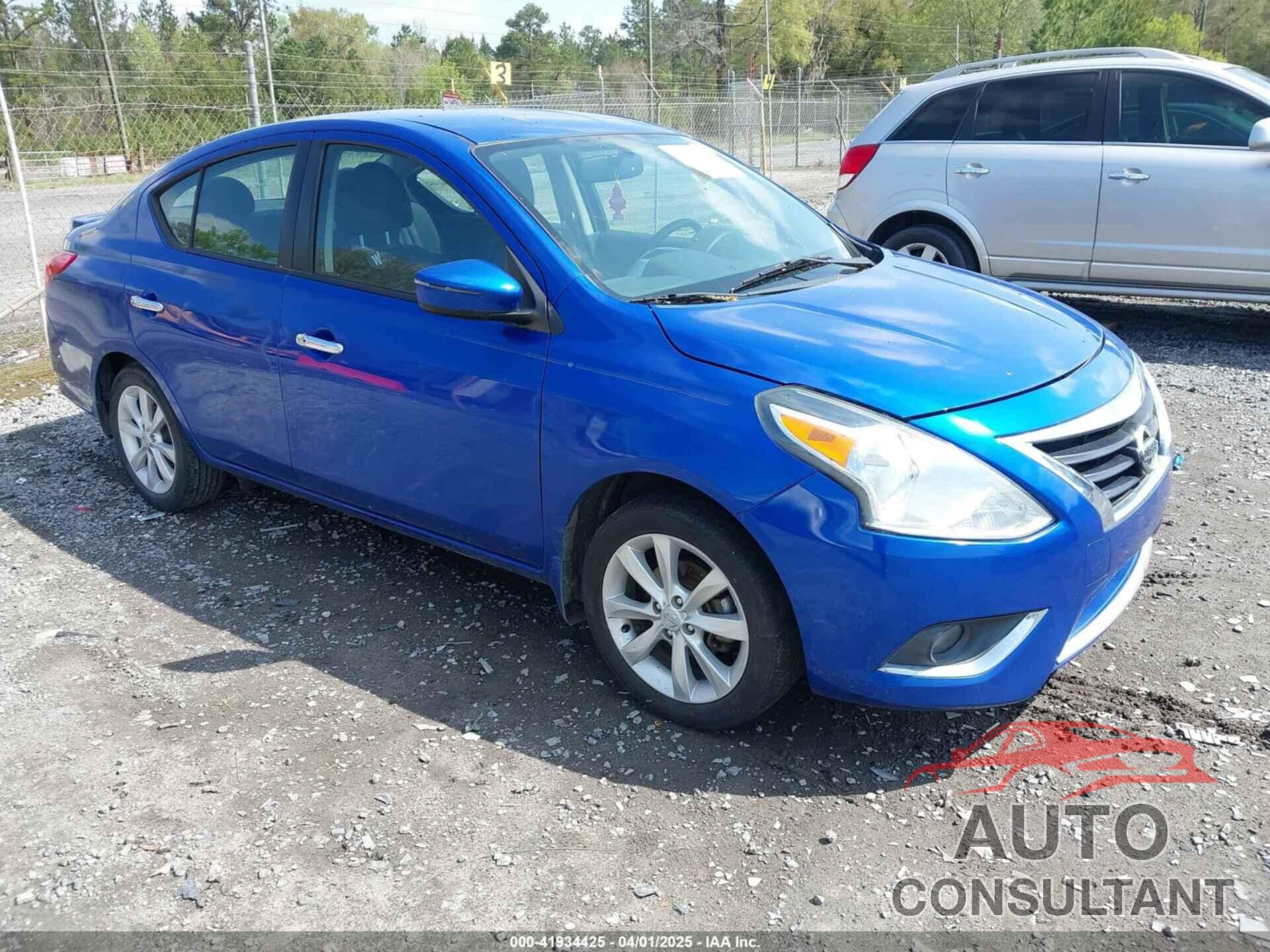 NISSAN VERSA 2017 - 3N1CN7AP3HL854047