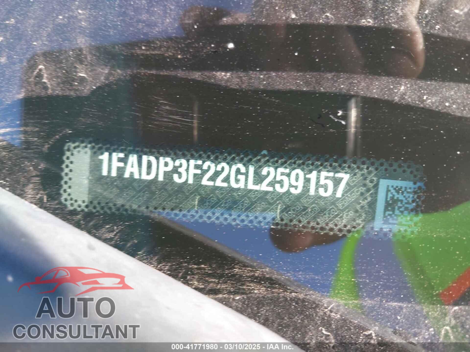 FORD FOCUS 2016 - 1FADP3F22GL259157