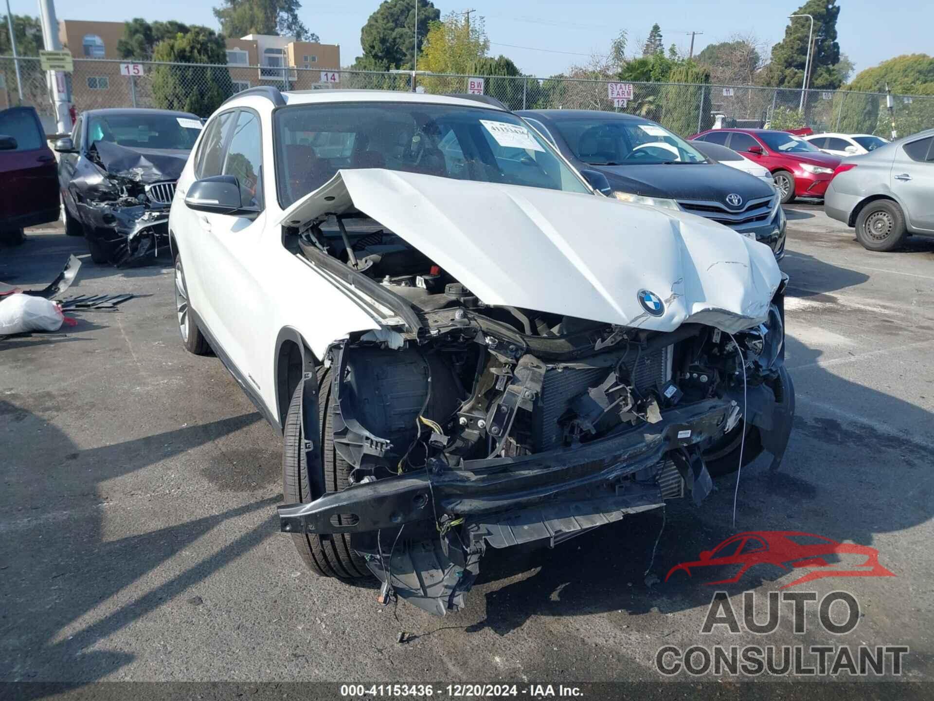 BMW X1 2014 - WBAVL1C52EVY23658