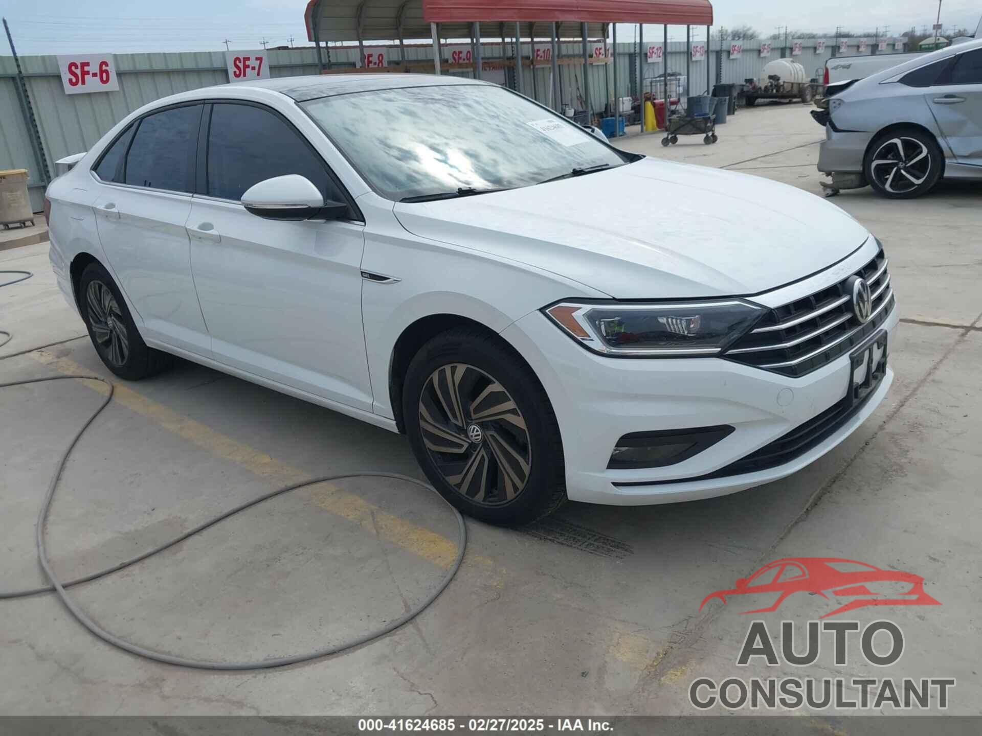 VOLKSWAGEN JETTA 2019 - 3VWG57BU6KM112372