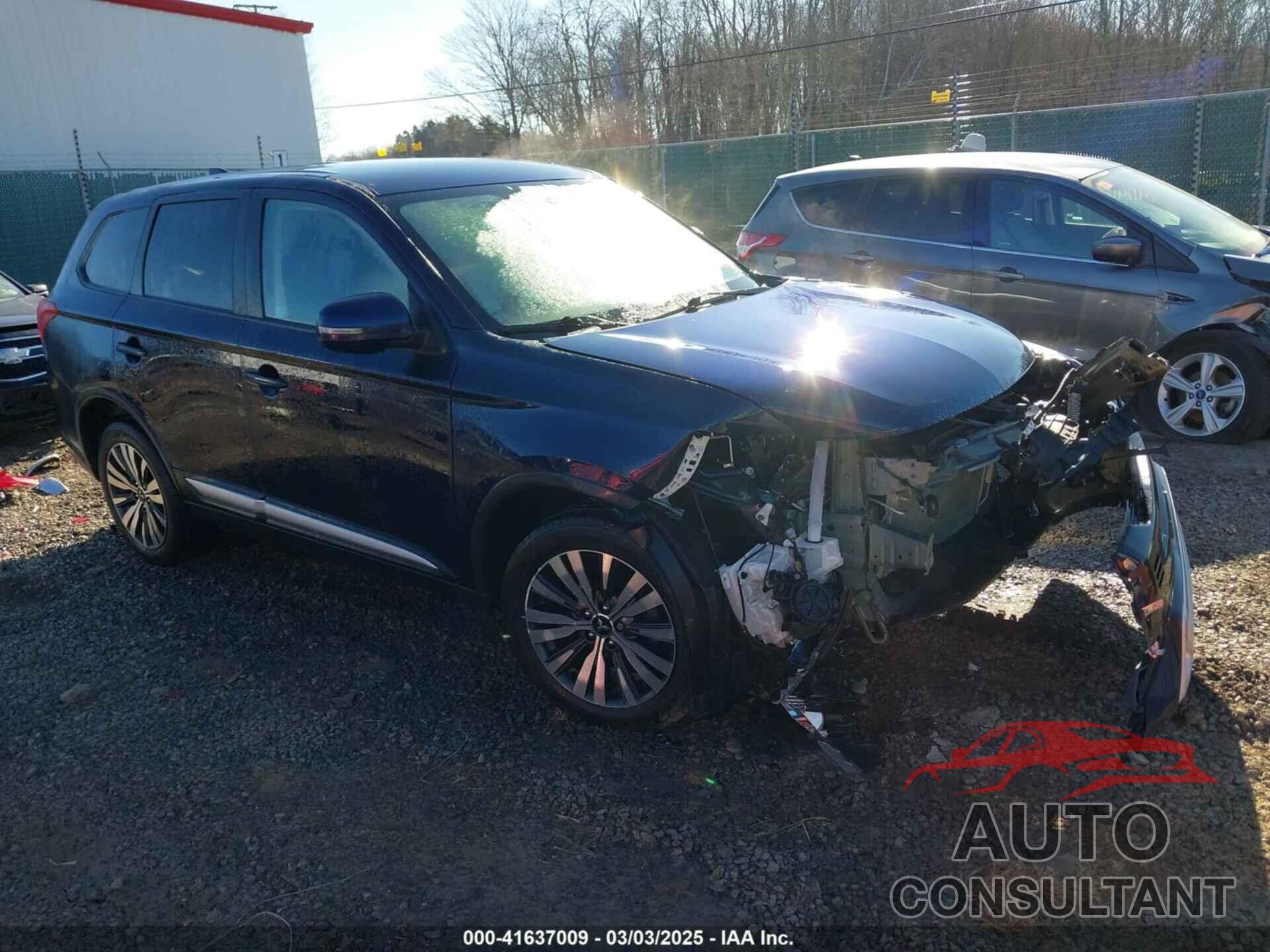 MITSUBISHI OUTLANDER 2019 - JA4AZ3A35KZ004719