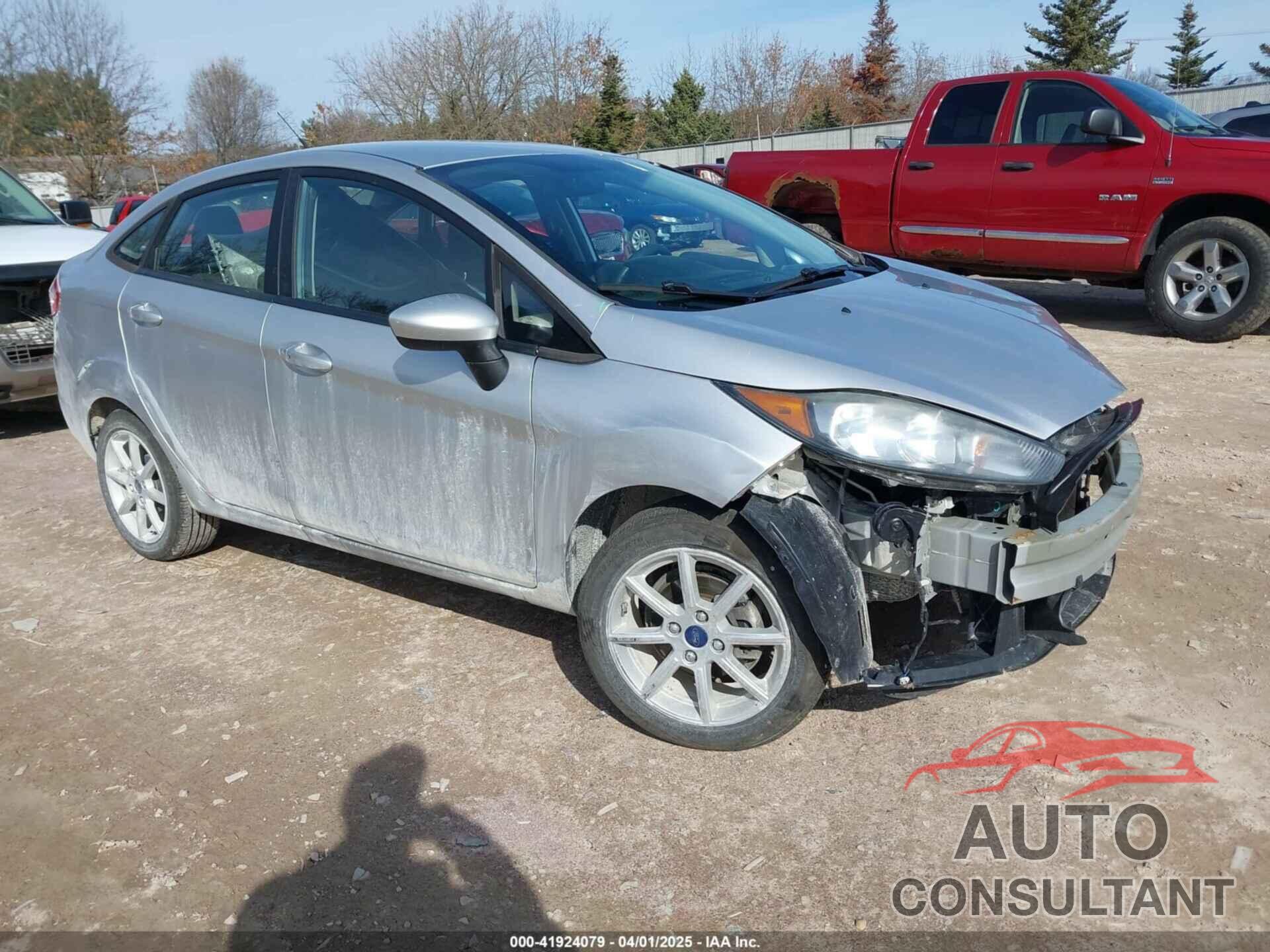 FORD FIESTA 2018 - 3FADP4BJ4JM134833
