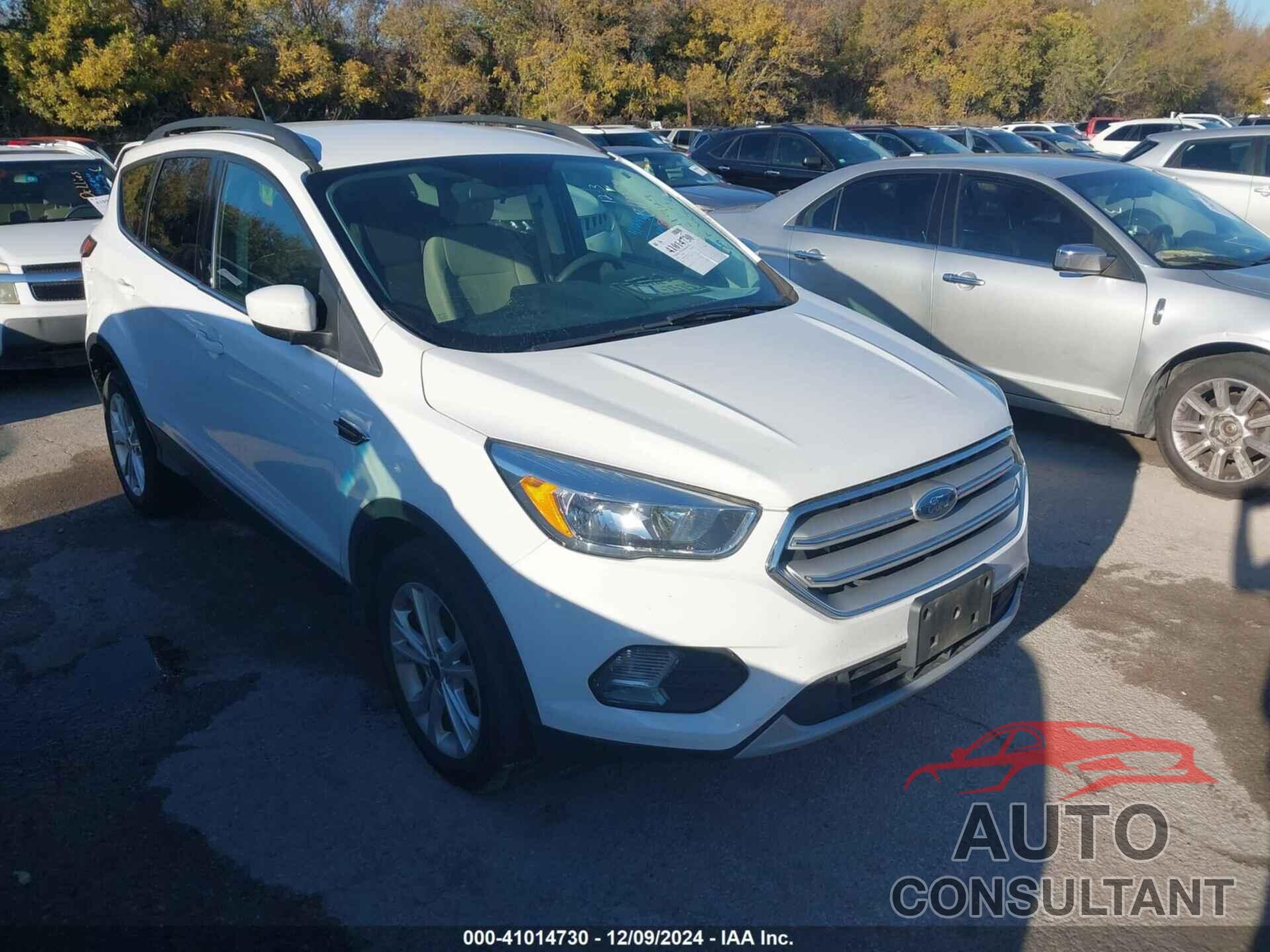 FORD ESCAPE 2018 - 1FMCU0GDXJUB11929