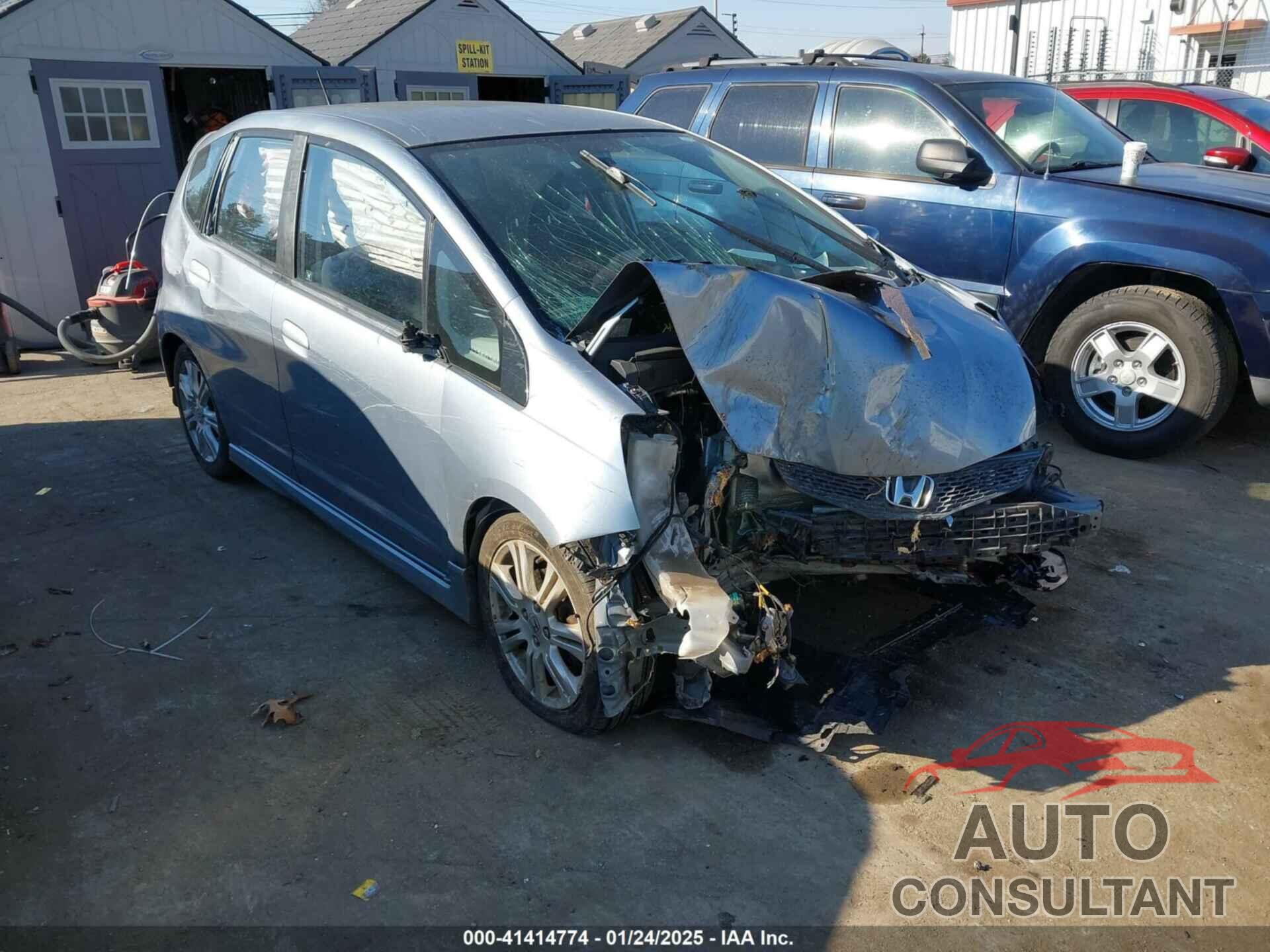 HONDA FIT 2011 - JHMGE8H57BC020759