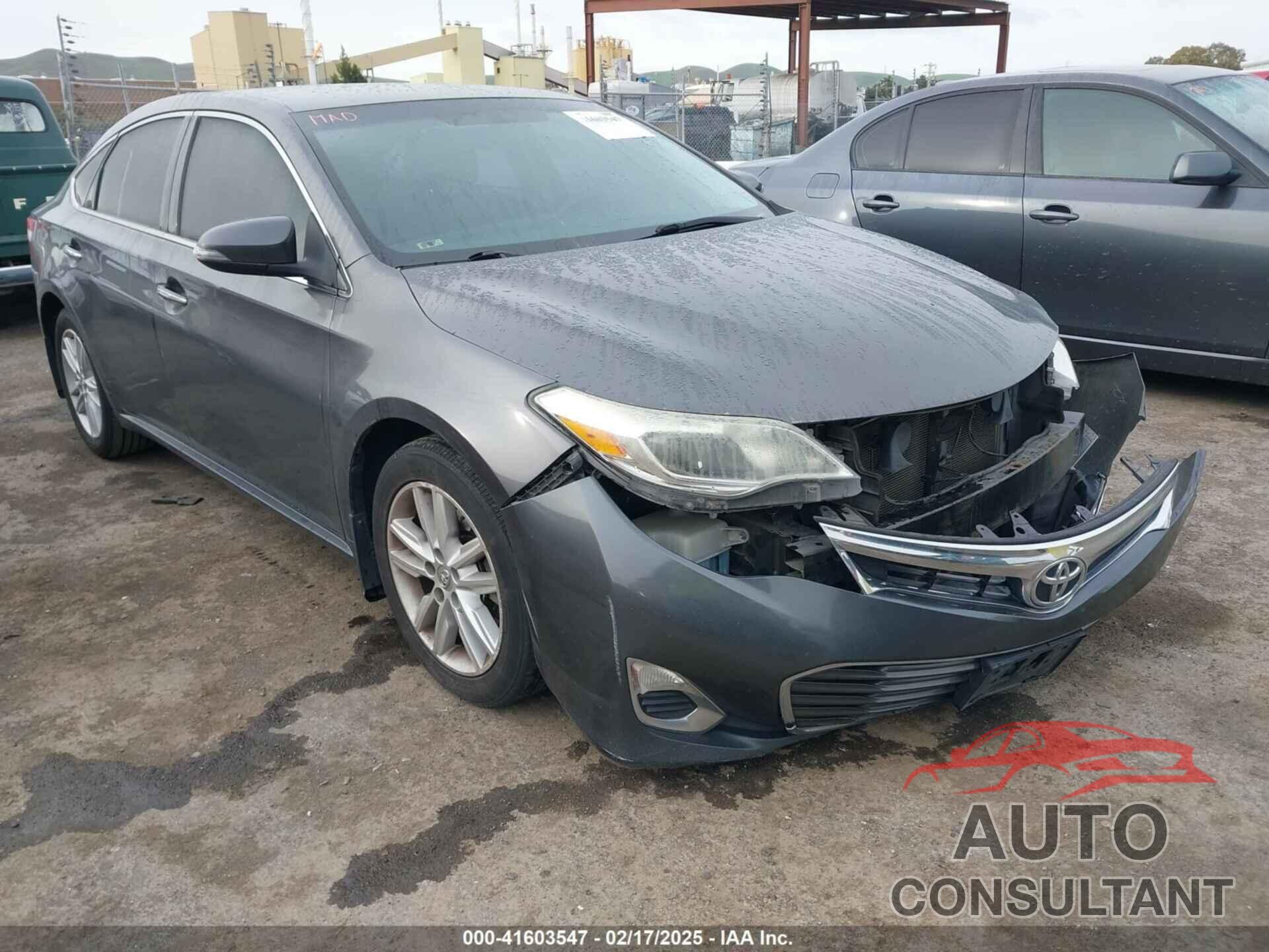 TOYOTA AVALON 2013 - 4T1BK1EBXDU008152