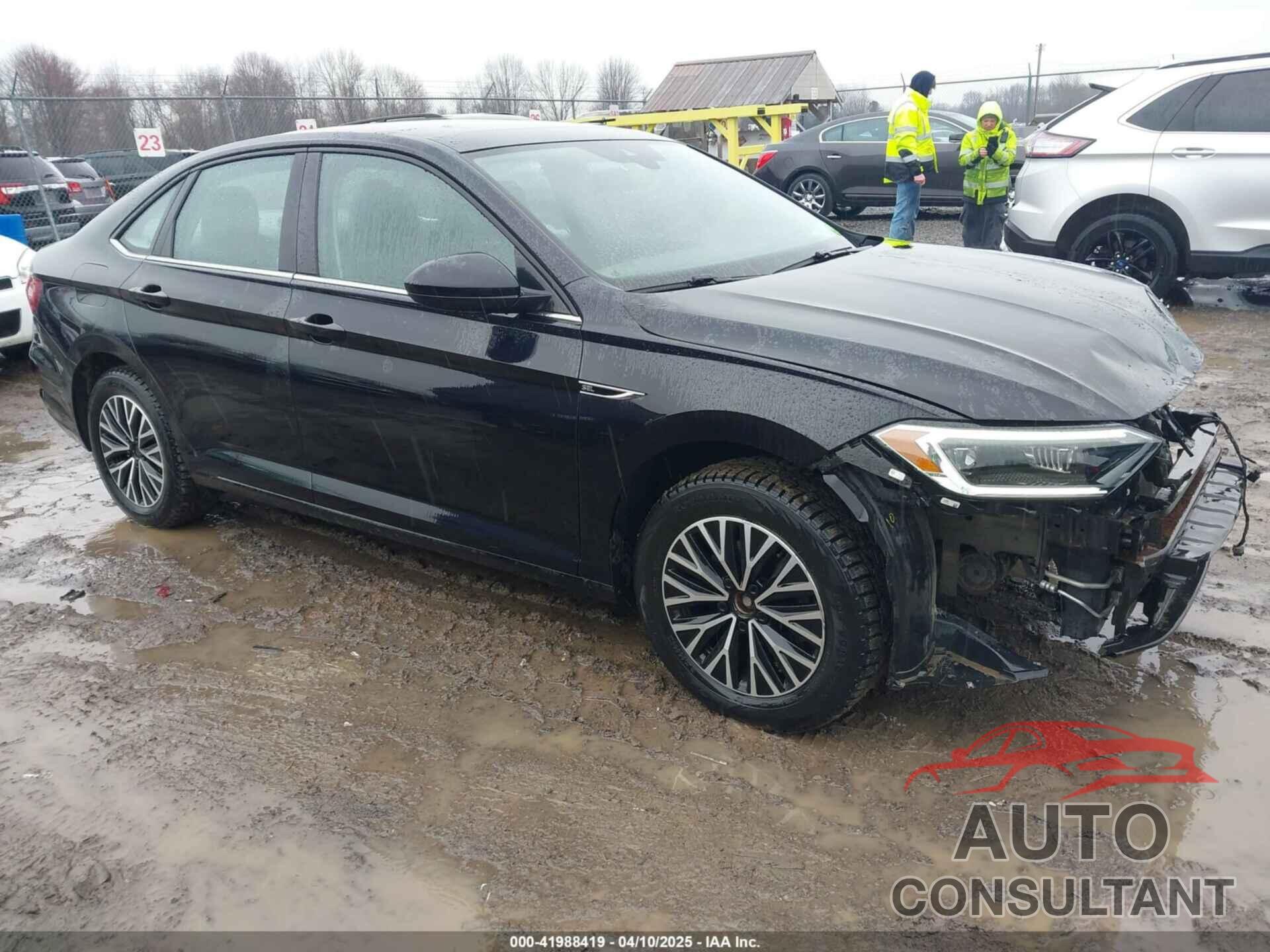 VOLKSWAGEN JETTA 2019 - 3VWE57BU4KM237314