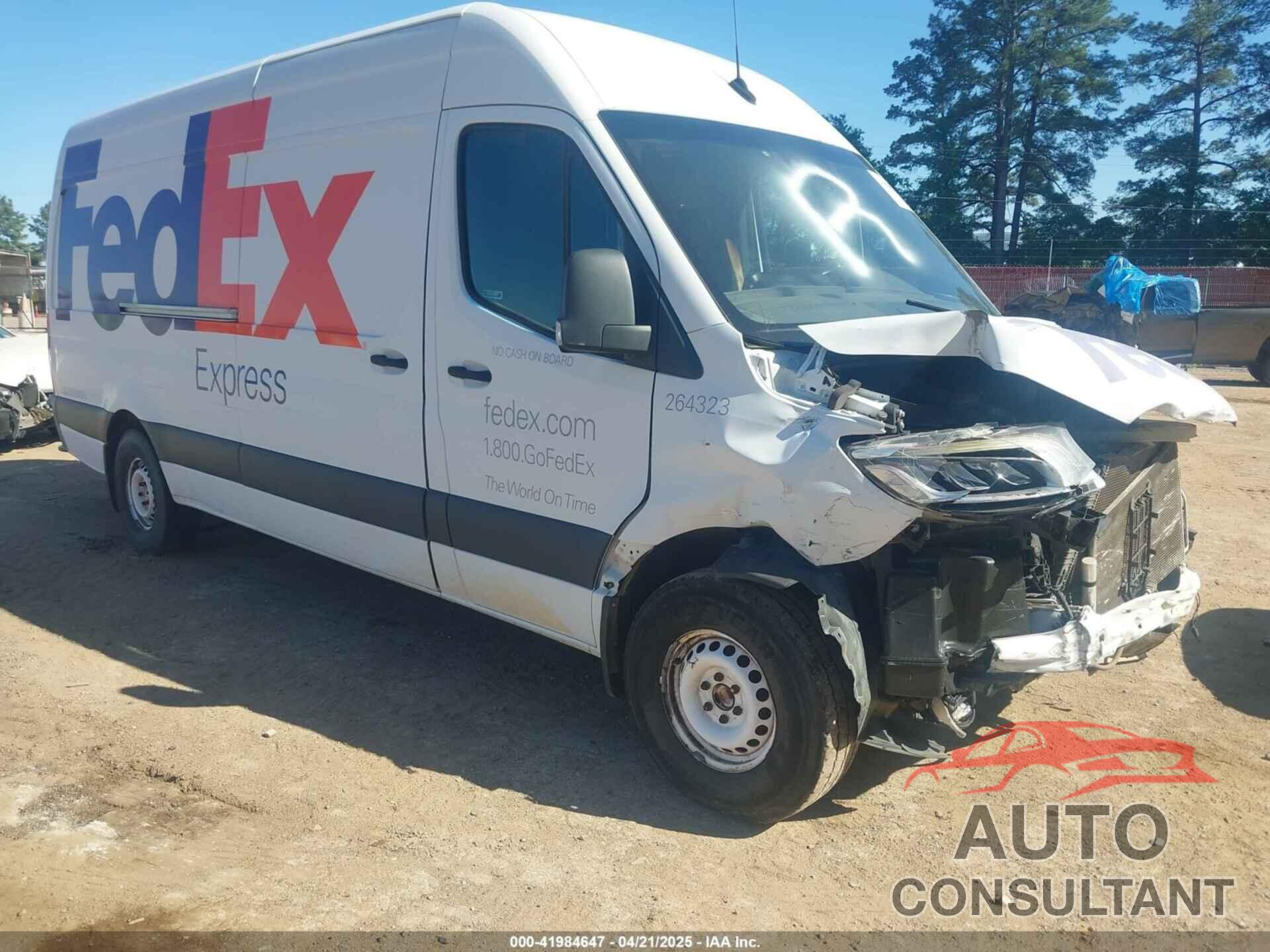 MERCEDES-BENZ SPRINTER 2500 2019 - WD3PF1CD0KP074816