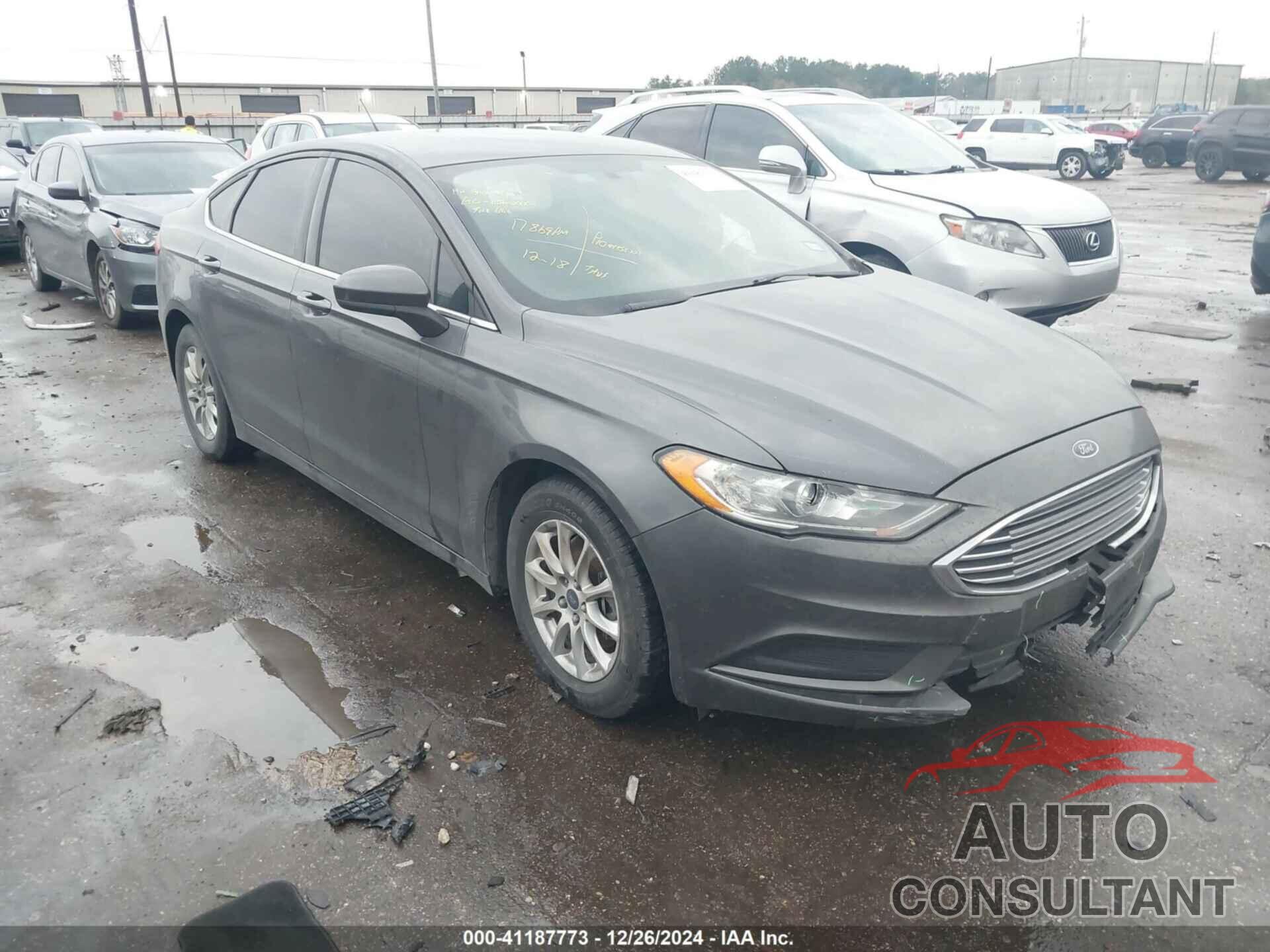 FORD FUSION 2017 - 3FA6P0G70HR175133