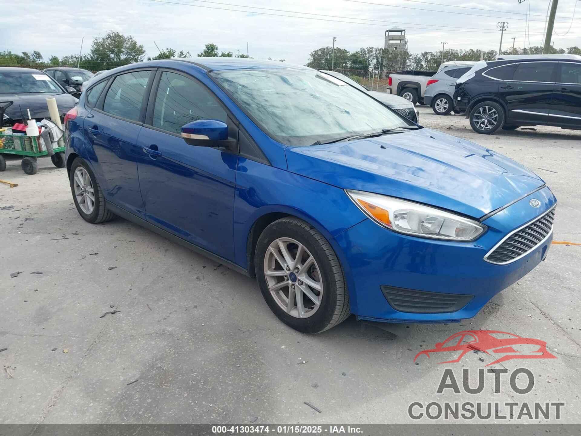 FORD FOCUS 2018 - 1FADP3K23JL202317