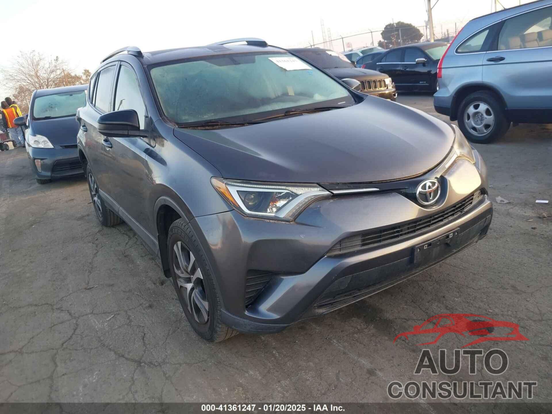 TOYOTA RAV4 2016 - JTMBFREV9GJ082895