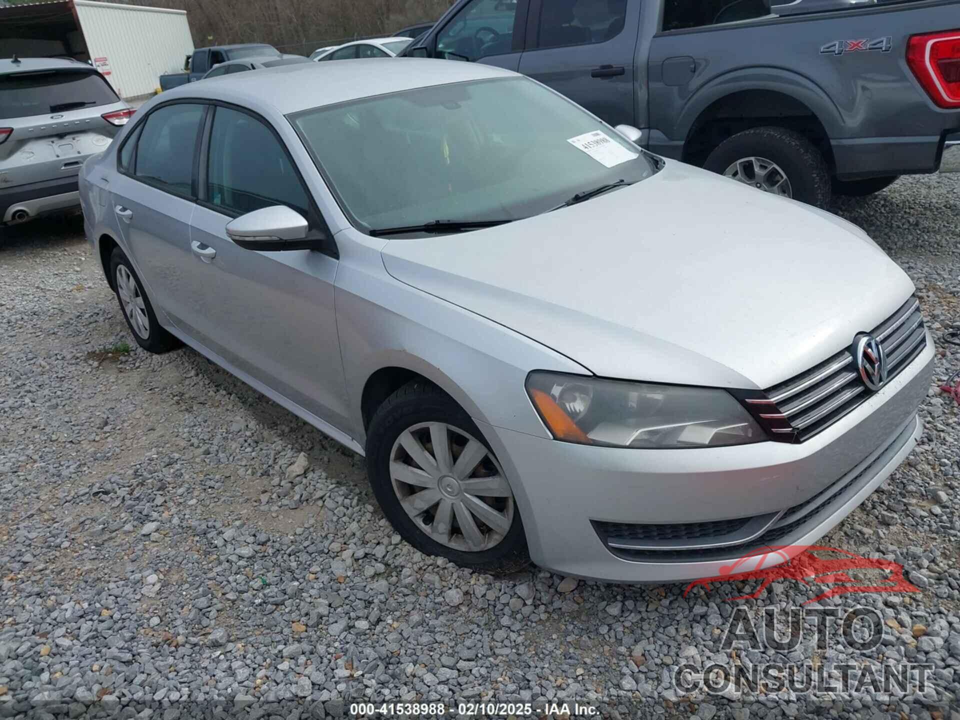 VOLKSWAGEN PASSAT 2012 - 1VWAP7A39CC068119