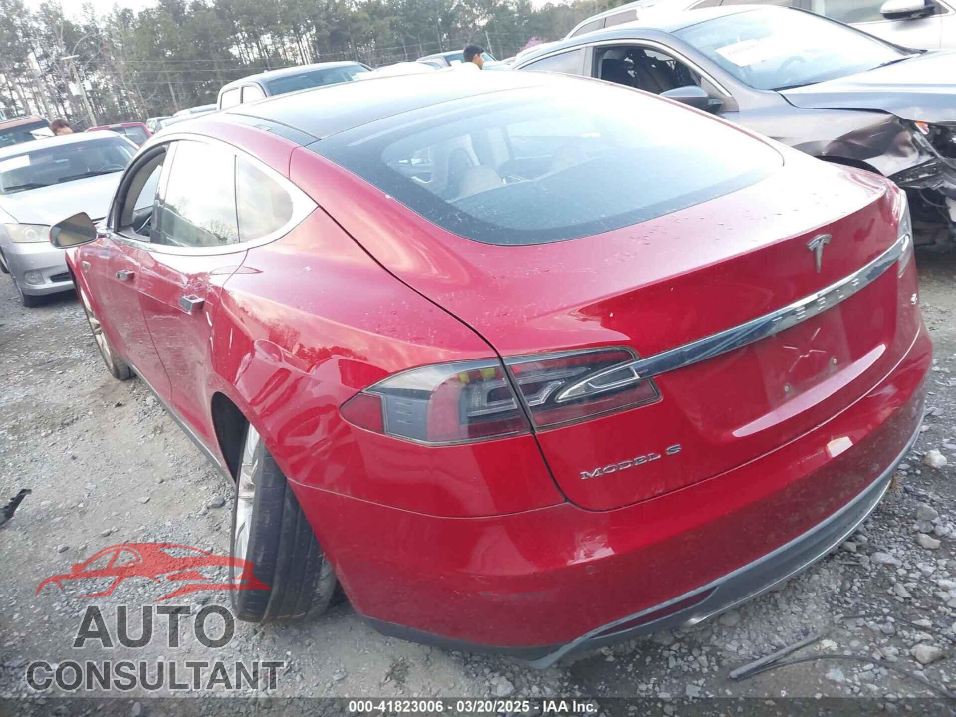 TESLA MODEL S 2013 - 5YJSA1DNXDFP27901