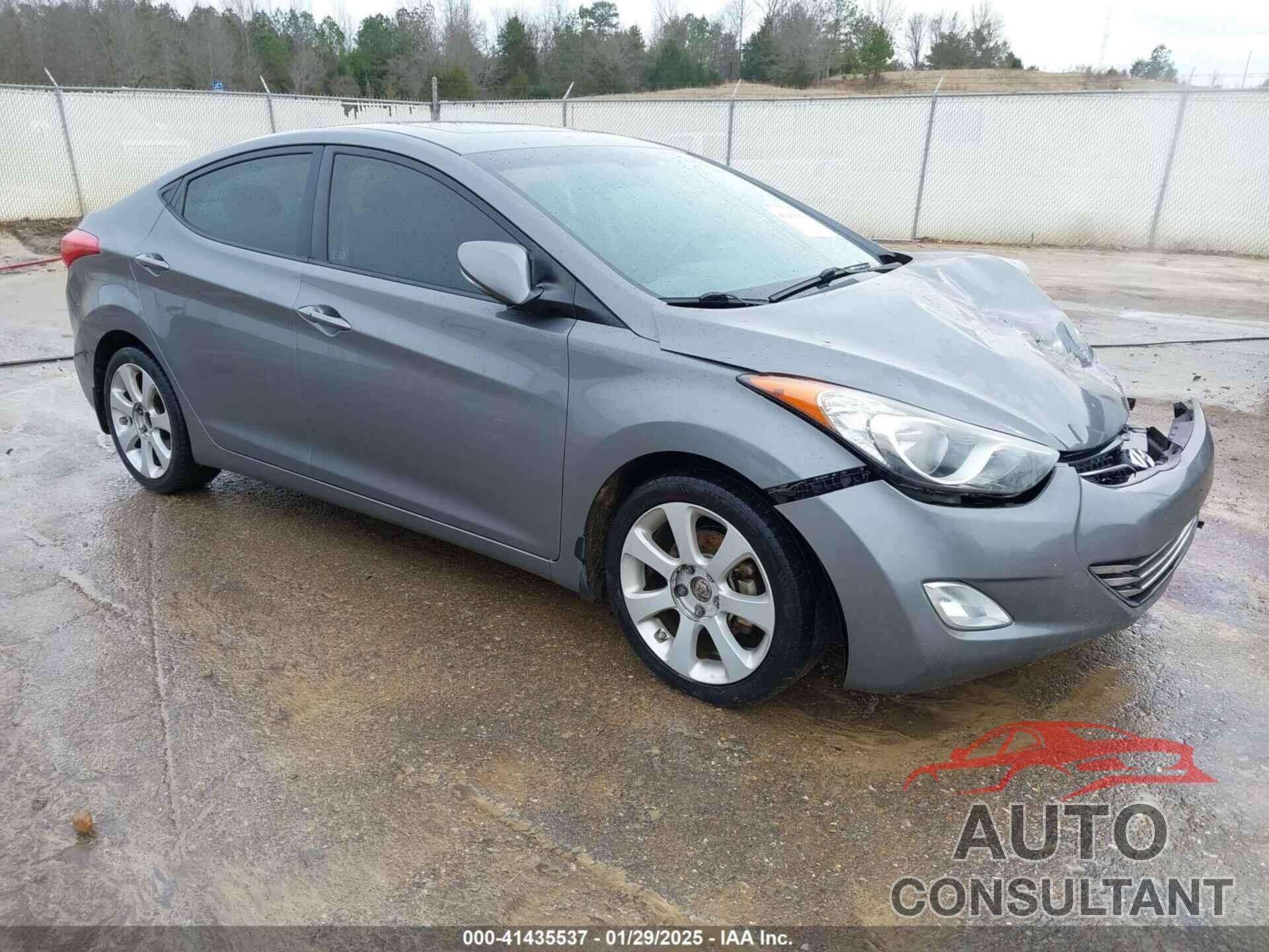 HYUNDAI ELANTRA 2013 - 5NPDH4AE9DH421381