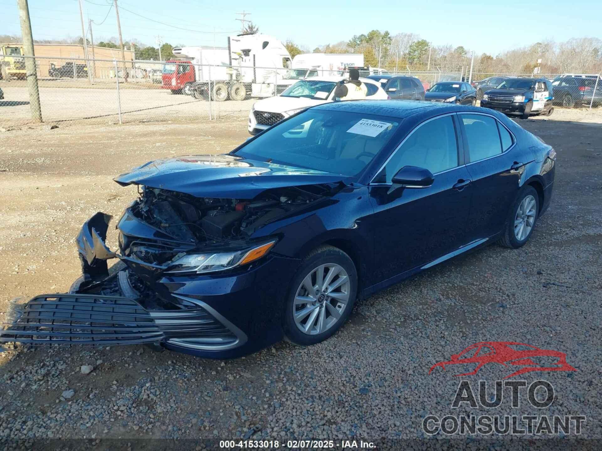 TOYOTA CAMRY 2022 - 4T1R11AK4NU058926