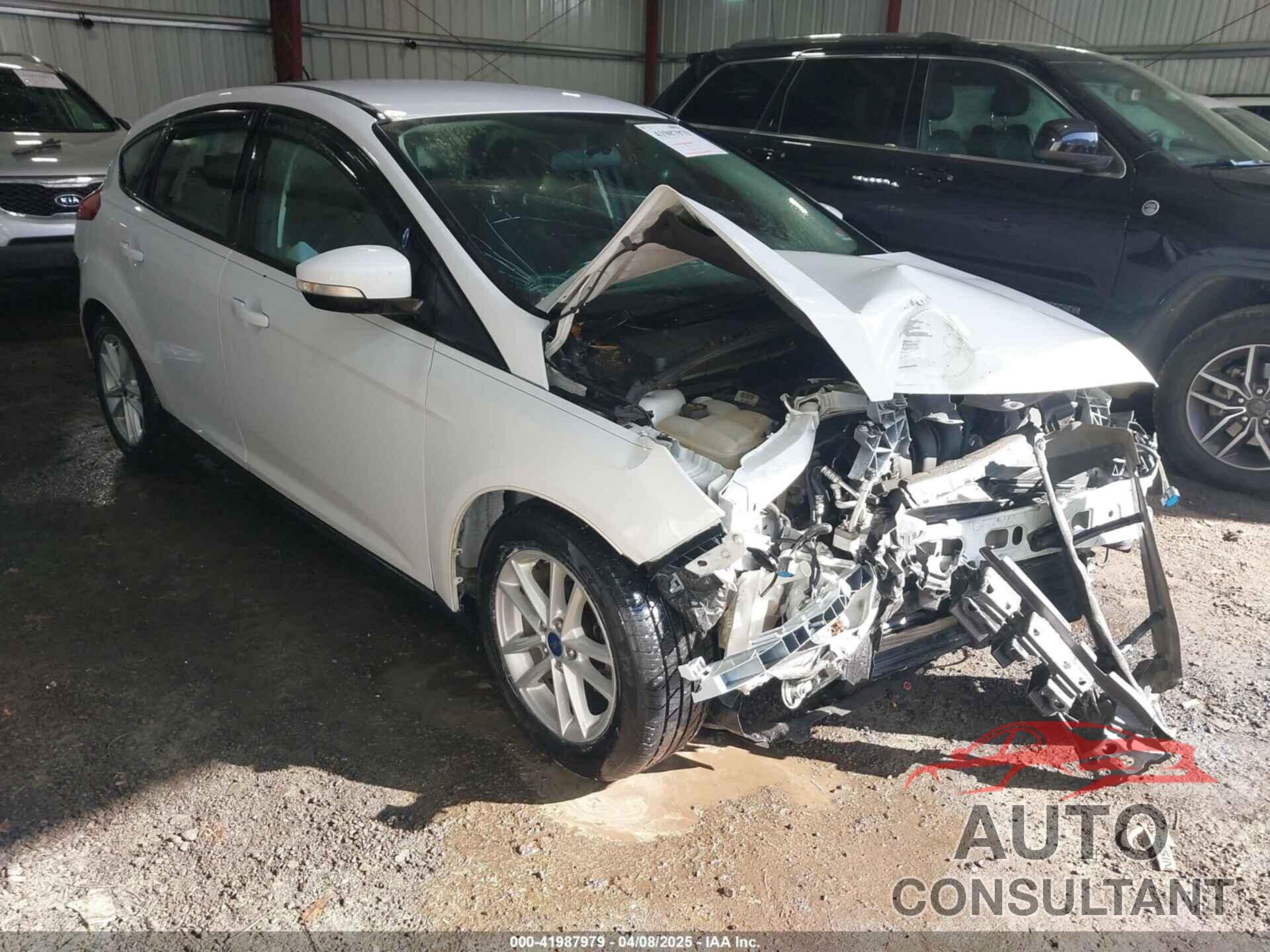 FORD FOCUS 2017 - 1FADP3K22HL207616