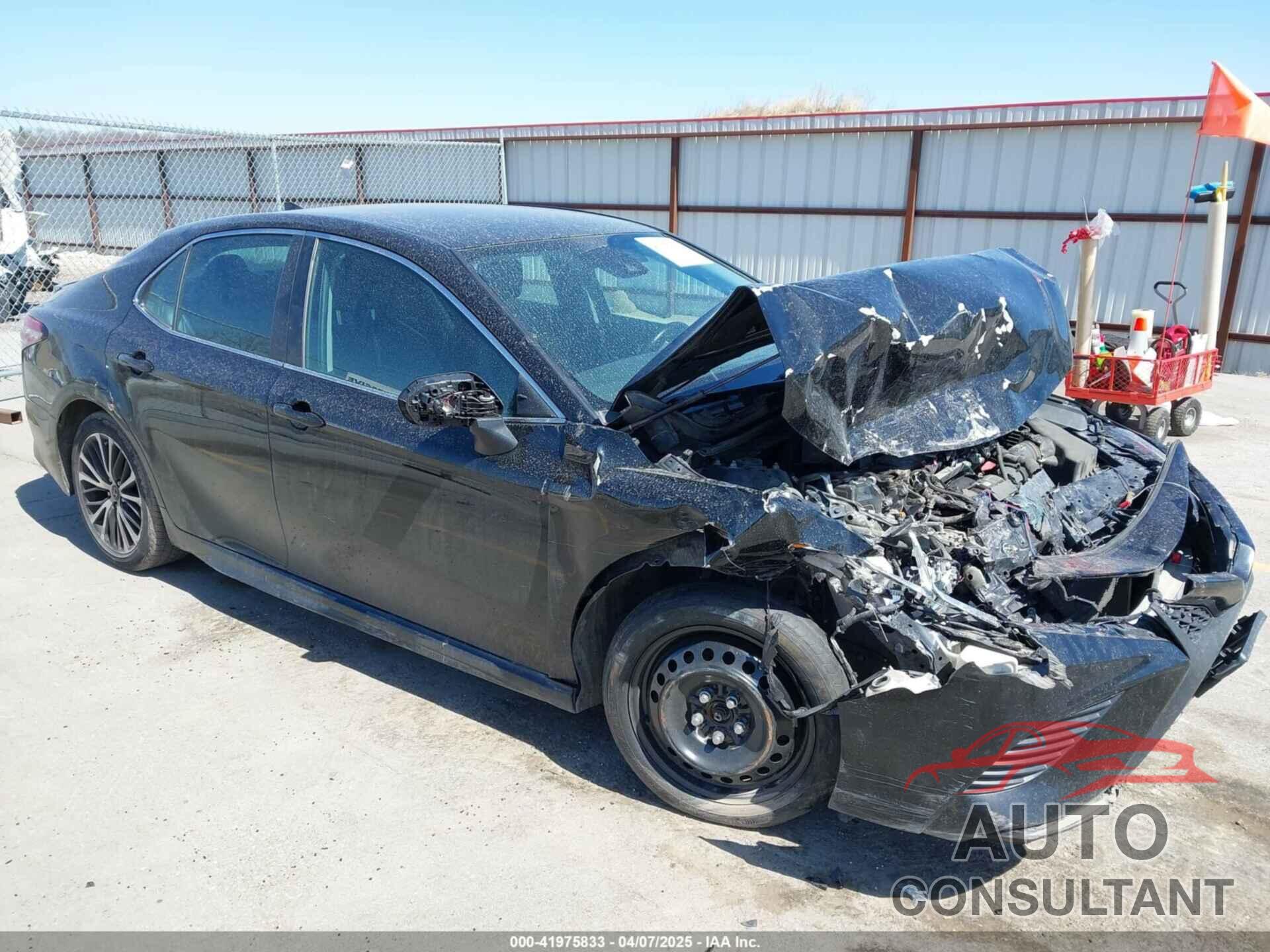 TOYOTA CAMRY 2019 - 4T1B11HK5KU689882