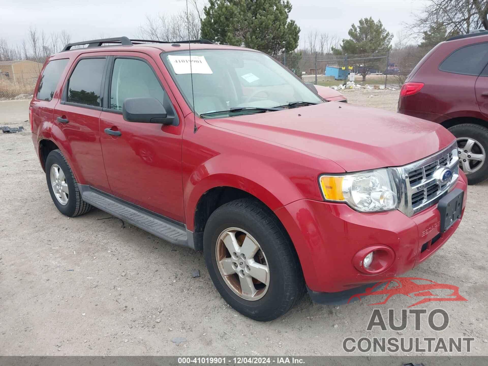 FORD ESCAPE 2011 - 1FMCU0D75BKA06744