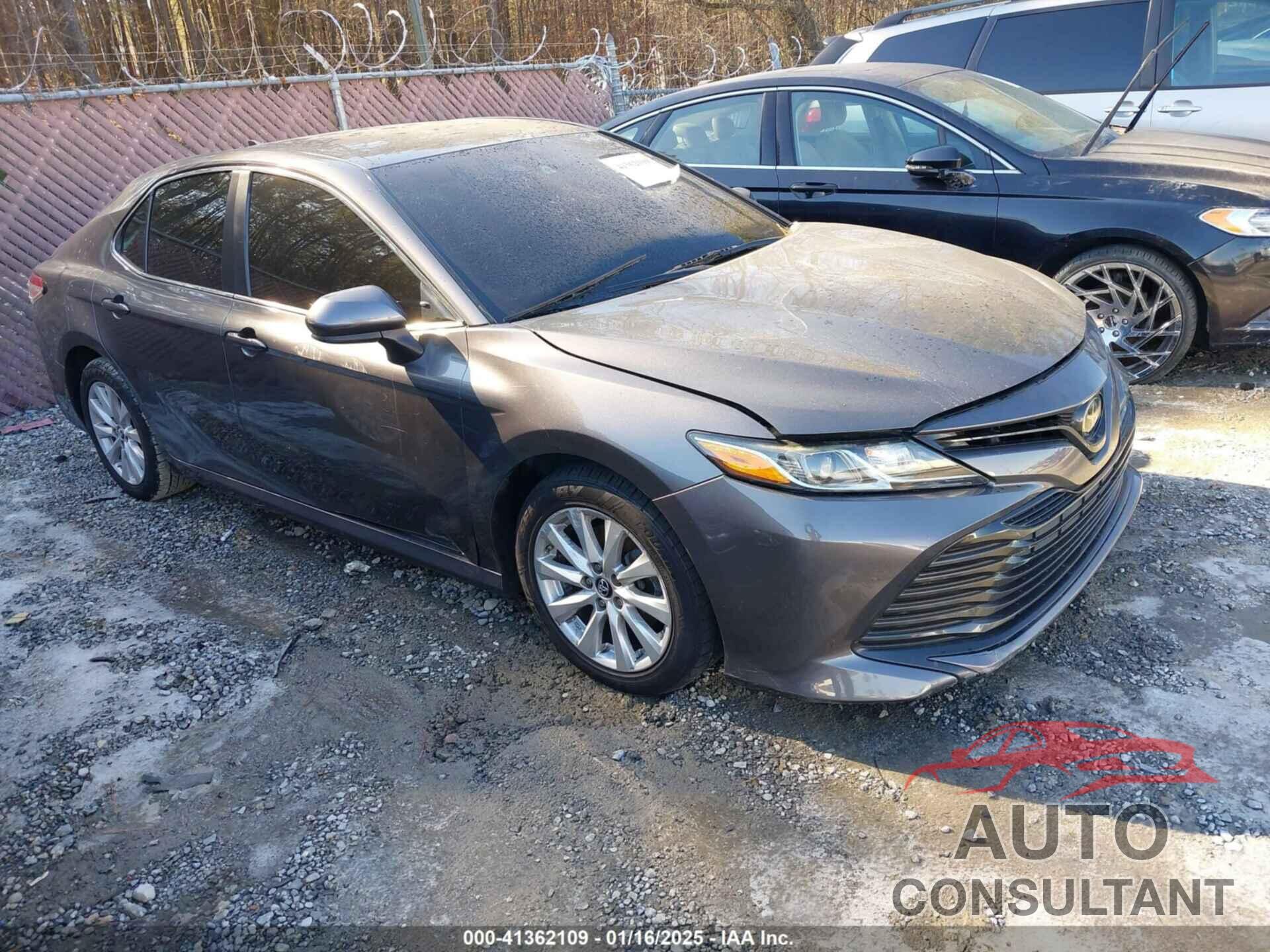 TOYOTA CAMRY 2019 - 4T1B11HK5KU289272