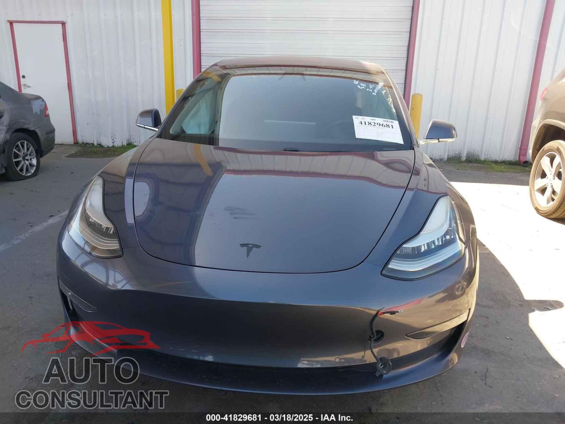 TESLA MODEL 3 2018 - 5YJ3E1EA7JF163401