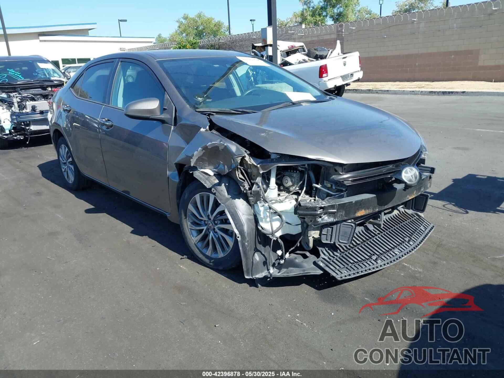 TOYOTA COROLLA 2018 - 5YFBURHEXJP788200