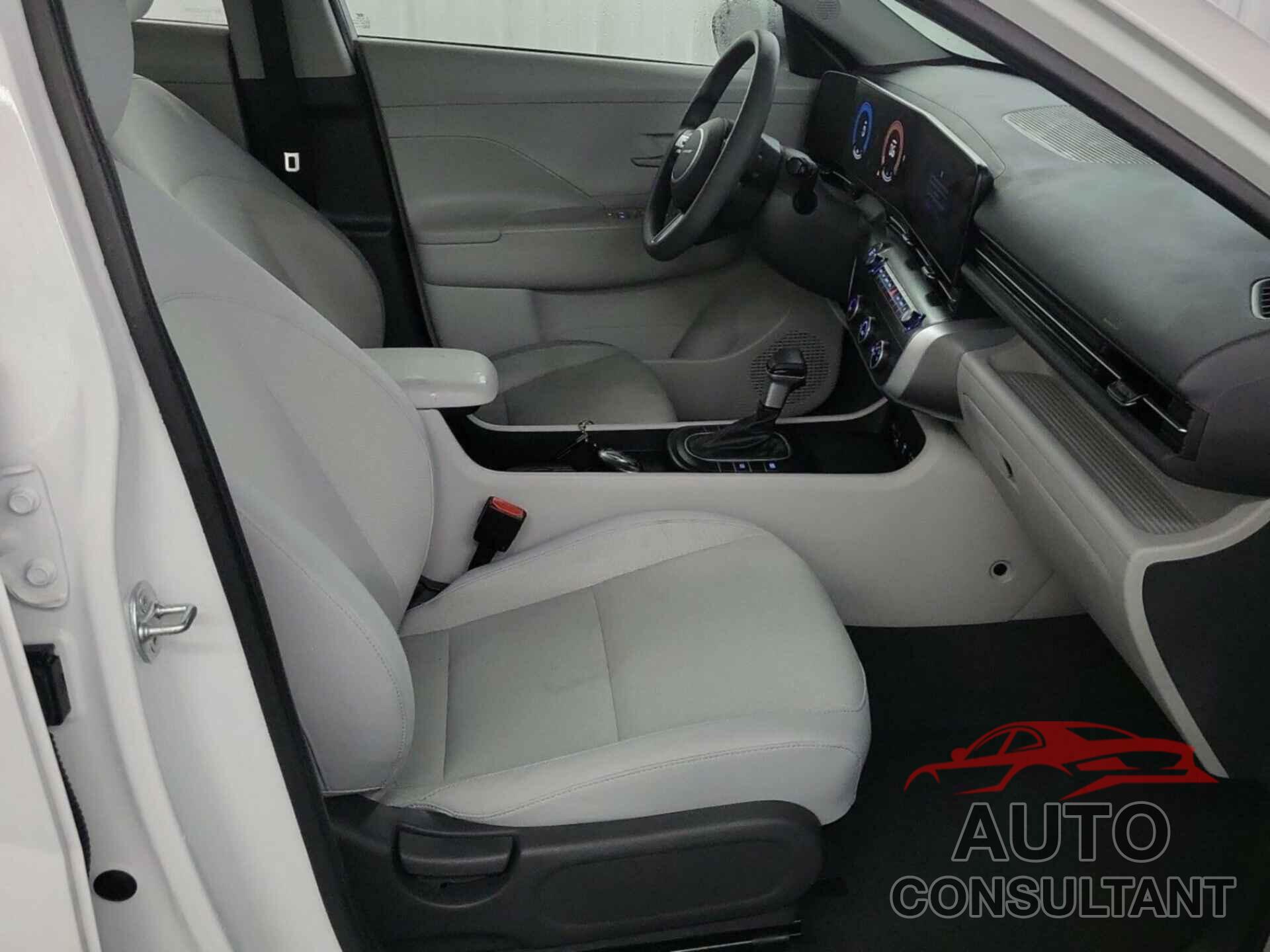 HYUNDAI KONA 2024 - KM8HACAB1RU146331