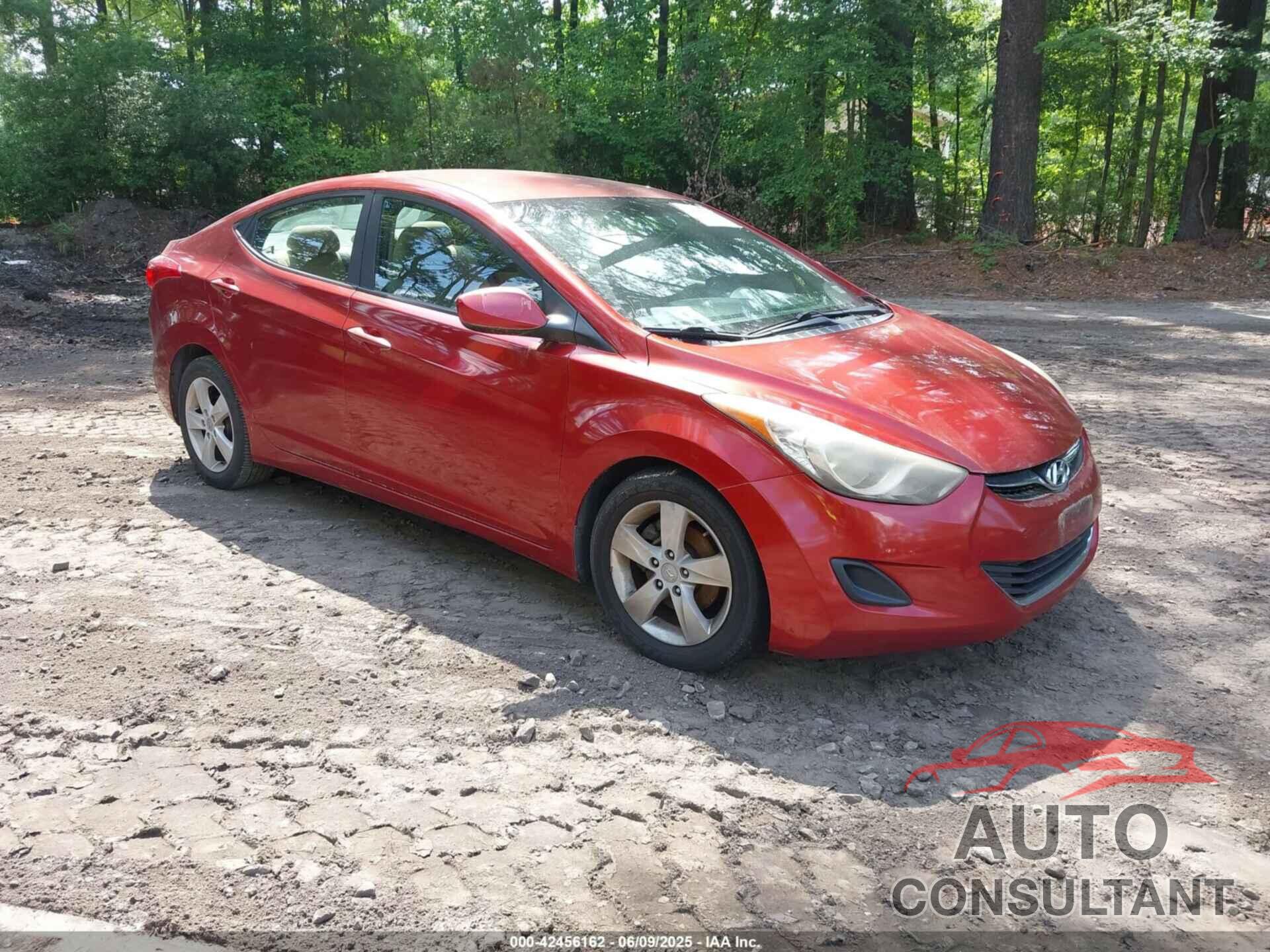 HYUNDAI ELANTRA 2011 - KMHDH4AE6BU148155