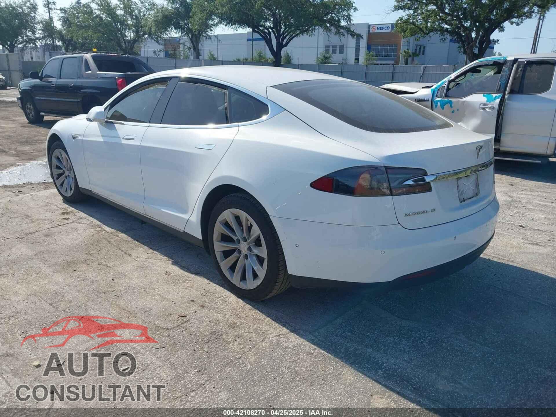 TESLA MODEL S 2016 - 5YJSA1E16GF129997