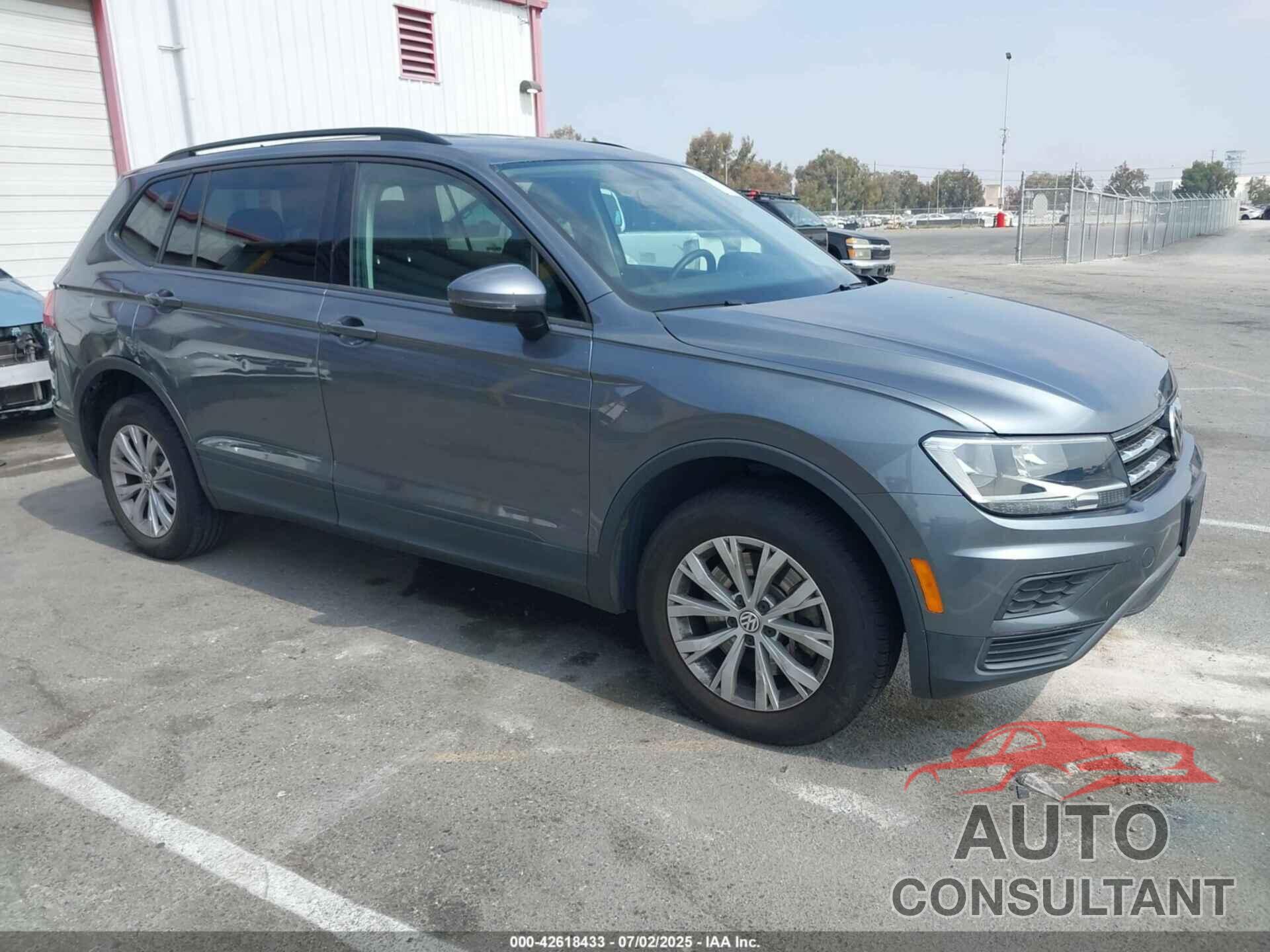 VOLKSWAGEN TIGUAN 2020 - 3VV1B7AX2LM103992