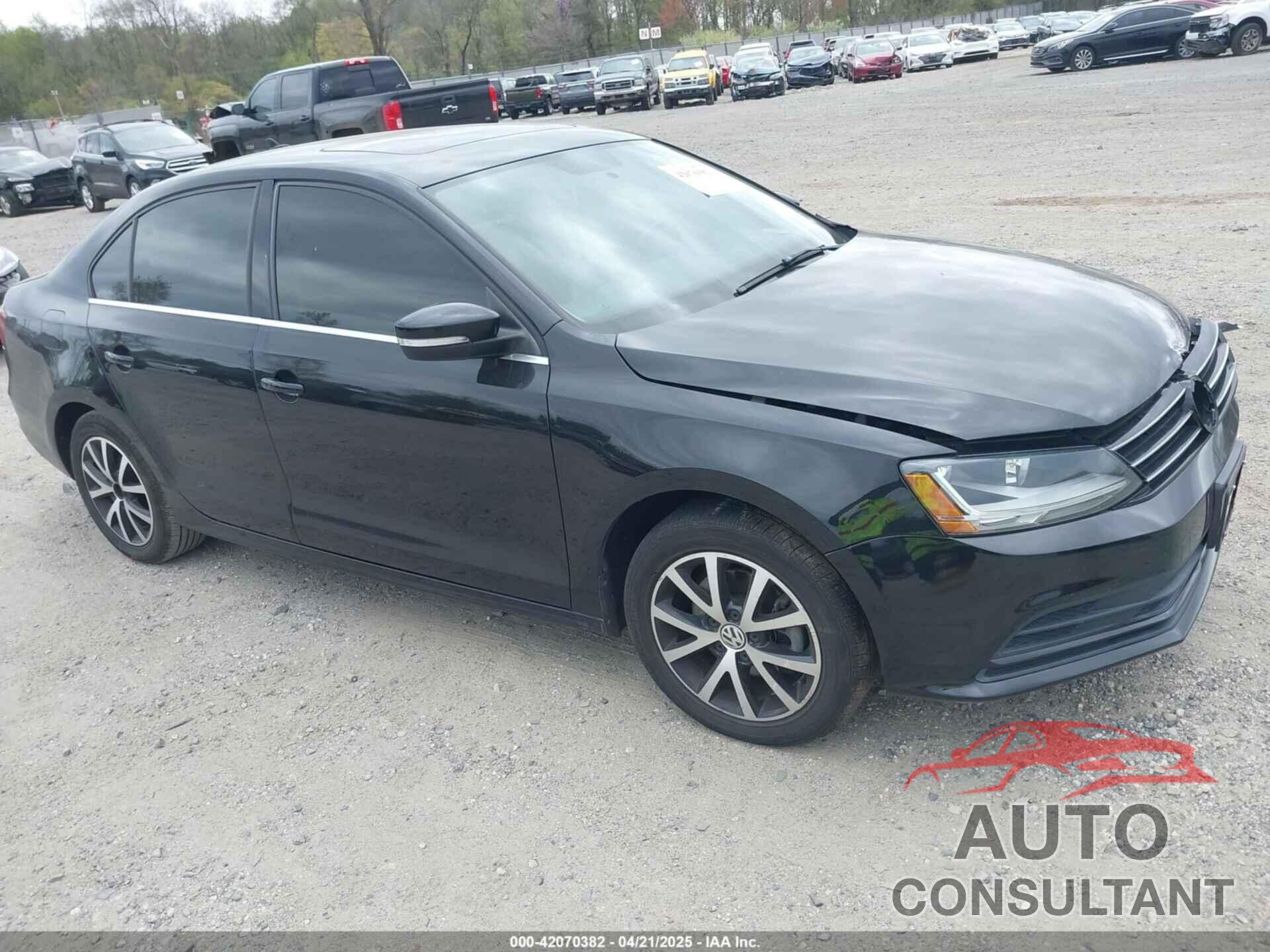 VOLKSWAGEN JETTA 2017 - 3VWDB7AJ5HM270441