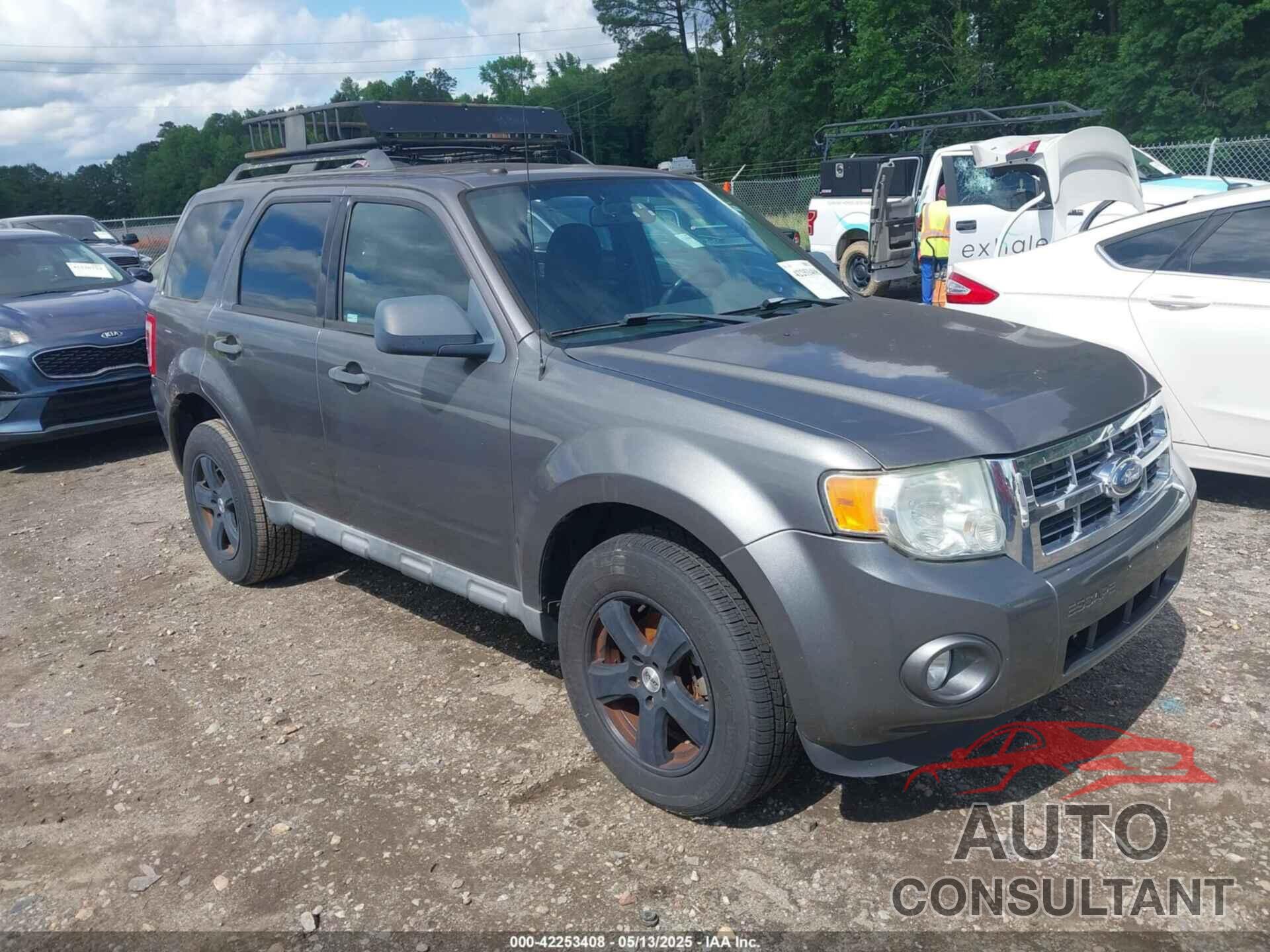 FORD ESCAPE 2010 - 1FMCU0DG7AKA53658
