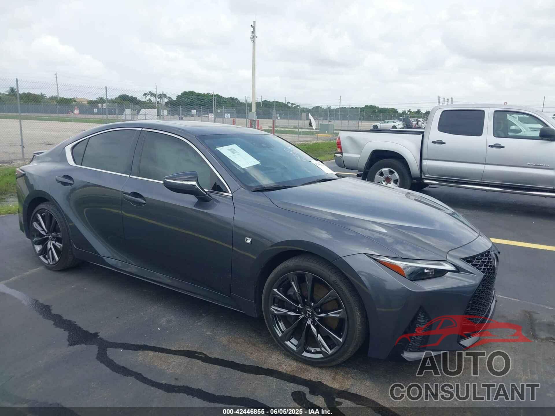 LEXUS IS 350 2022 - JTHGZ1B21N5054862