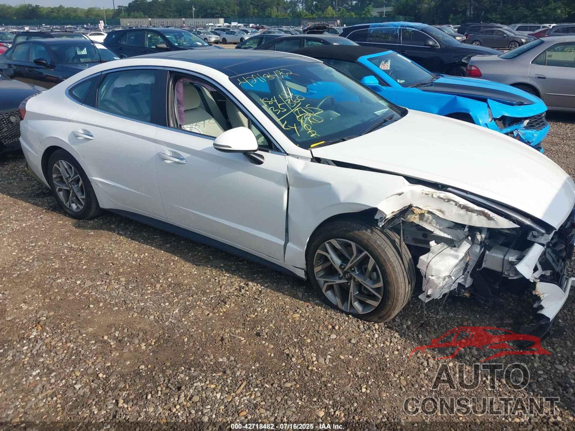 HYUNDAI SONATA 2022 - KMHL14JA8NA232027