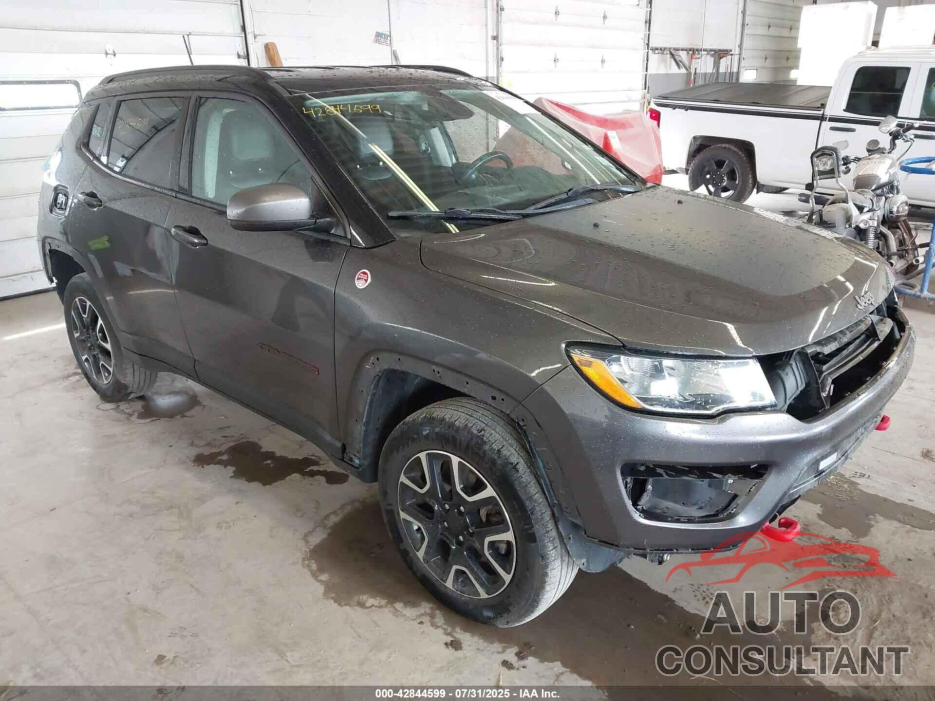 JEEP COMPASS 2020 - 3C4NJDDB7LT111738