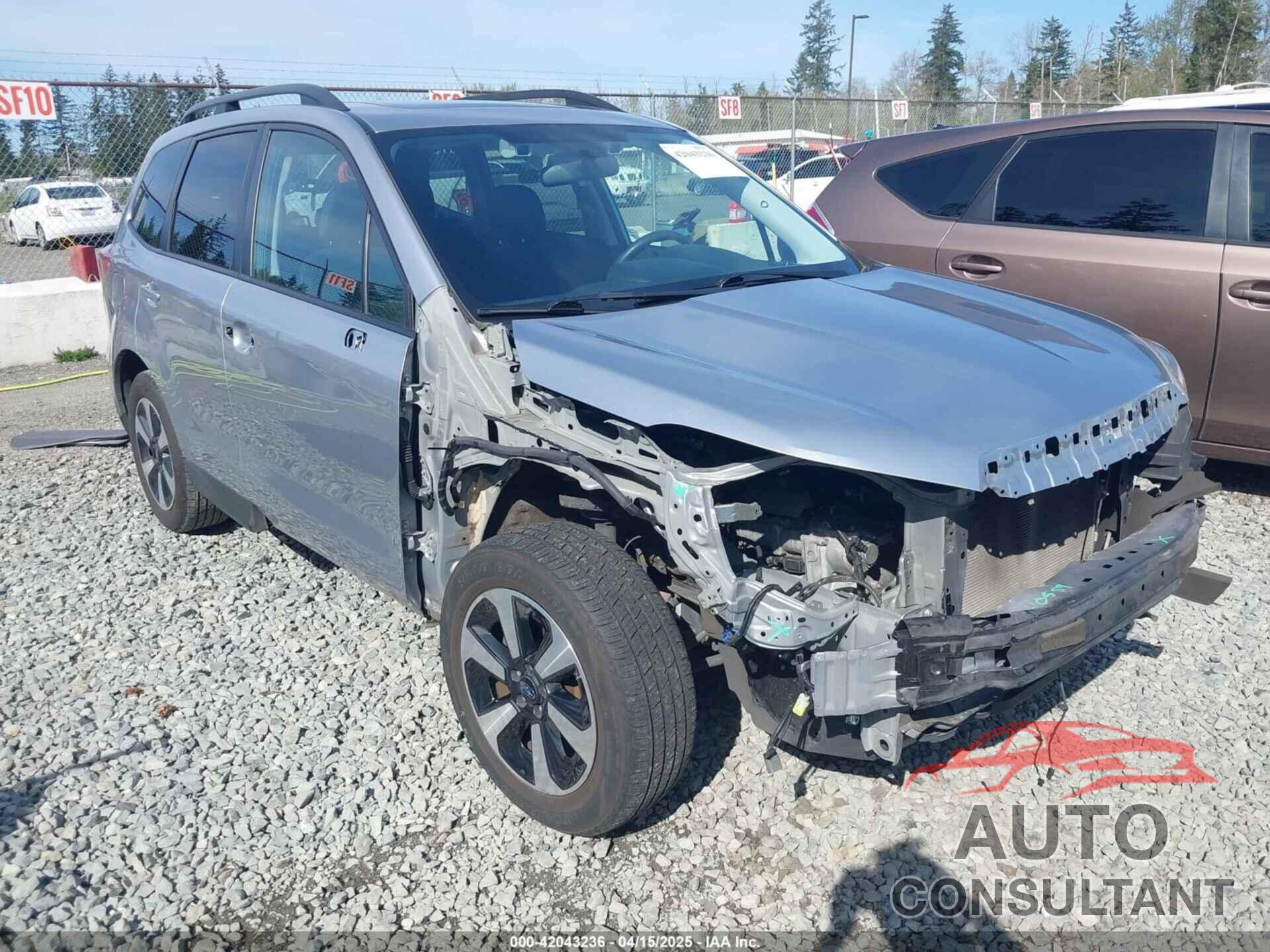 SUBARU FORESTER 2018 - JF2SJAGC6JH585182