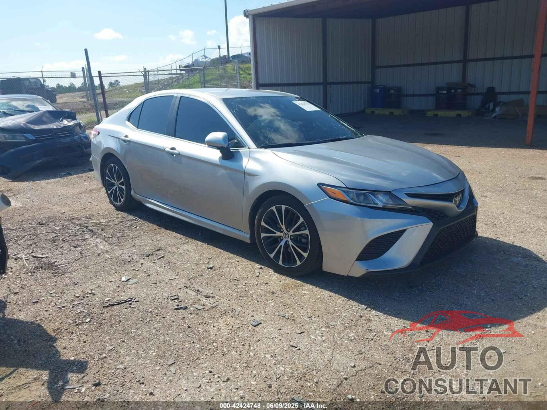 TOYOTA CAMRY 2020 - 4T1M11AK3LU988453