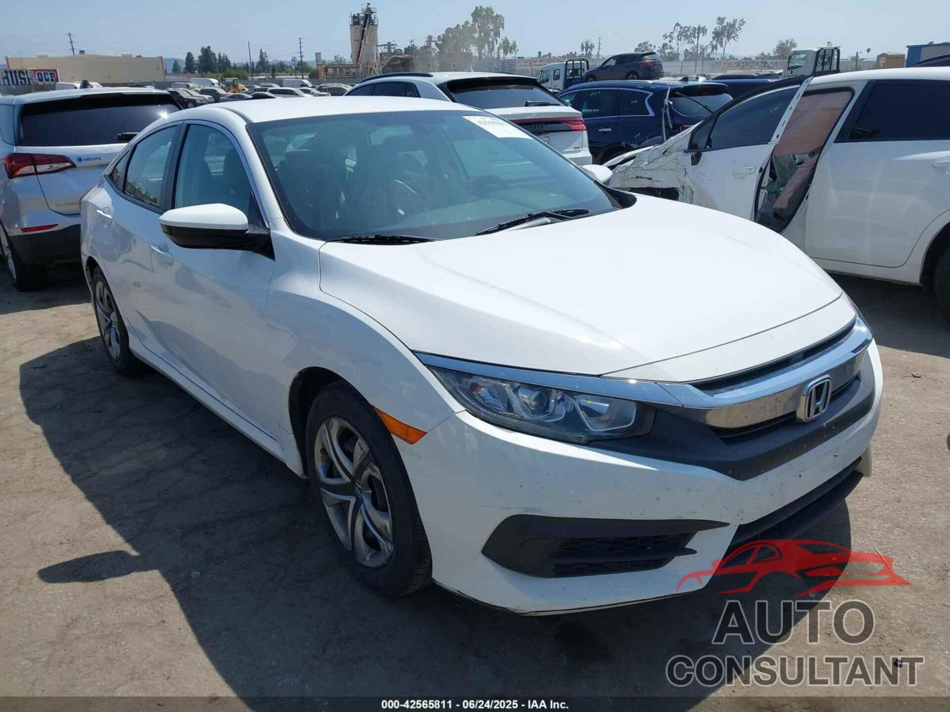 HONDA CIVIC 2018 - 2HGFC2F51JH597271