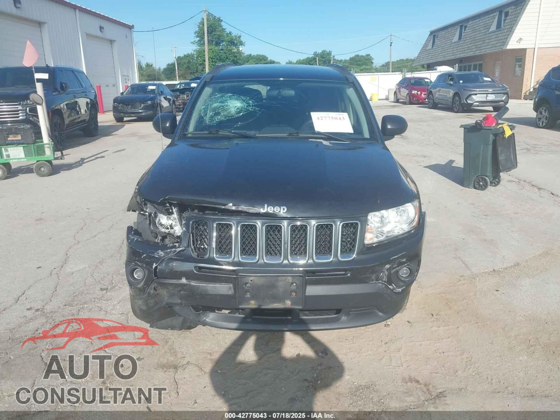 JEEP COMPASS 2011 - 1J4NT1FB7BD137745
