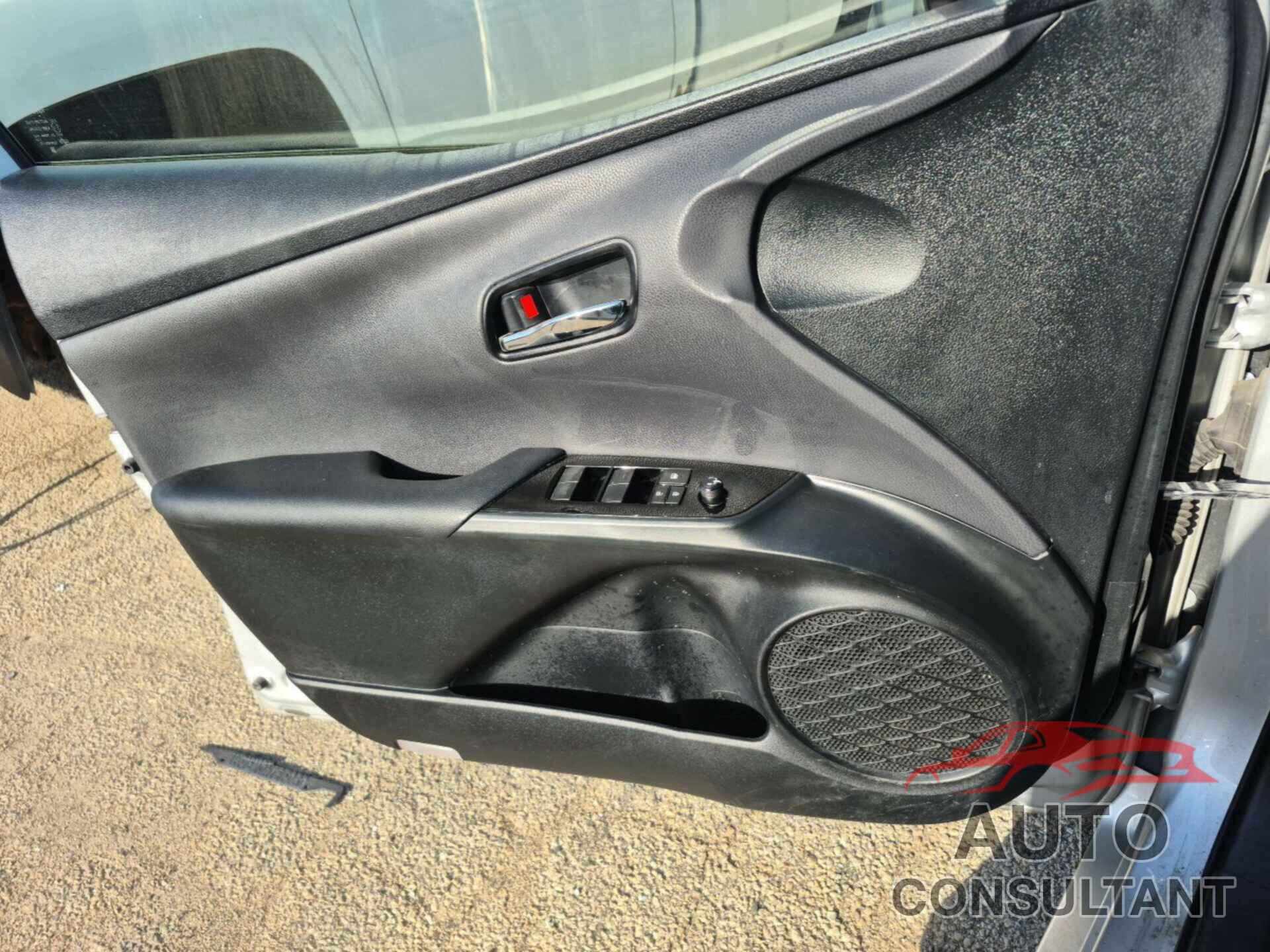 TOYOTA PRIUS 2022 - JTDL9MFU2N3033303