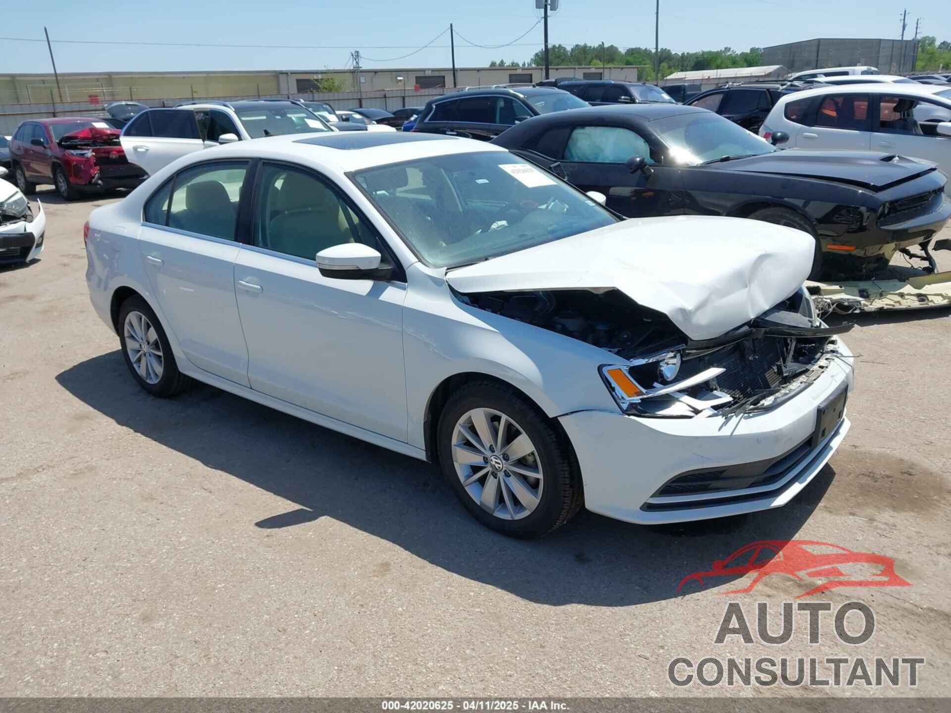 VOLKSWAGEN JETTA 2015 - 3VWLA7AJ1FM238937