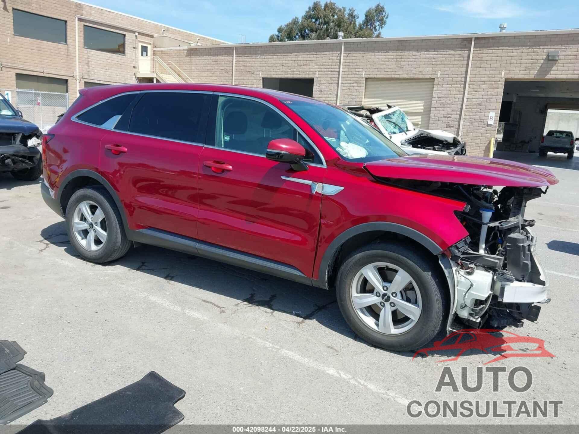 KIA SORENTO 2022 - 5XYRG4LC4NG082901
