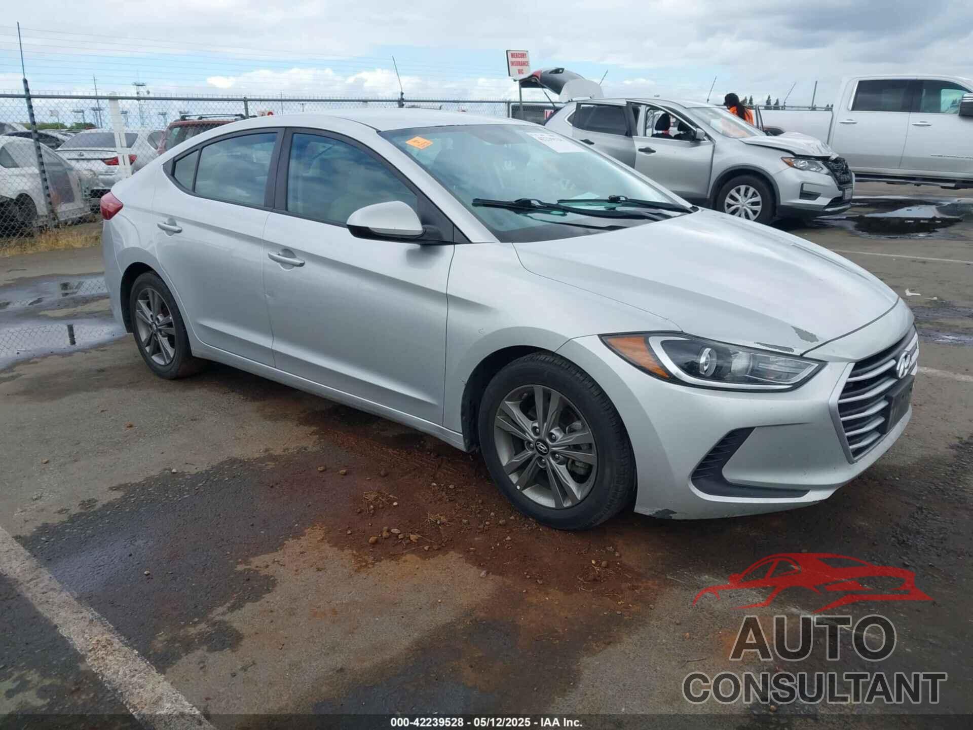 HYUNDAI ELANTRA 2018 - 5NPD84LF6JH235976