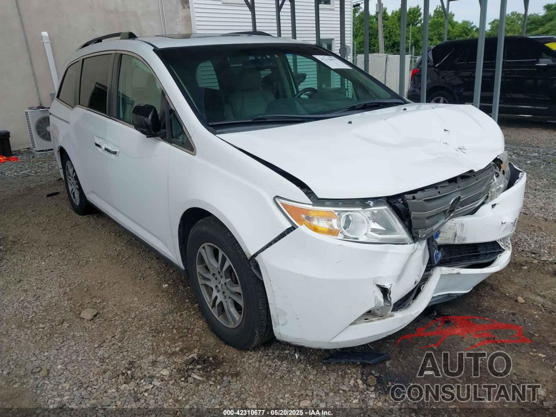HONDA ODYSSEY 2013 - 5FNRL5H65DB006727