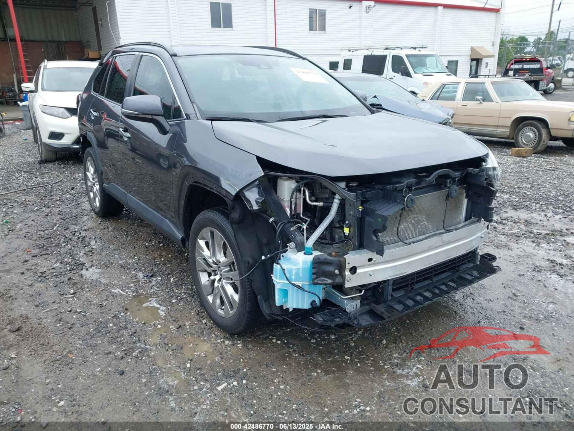 TOYOTA RAV4 2020 - 2T3N1RFV1LC118957