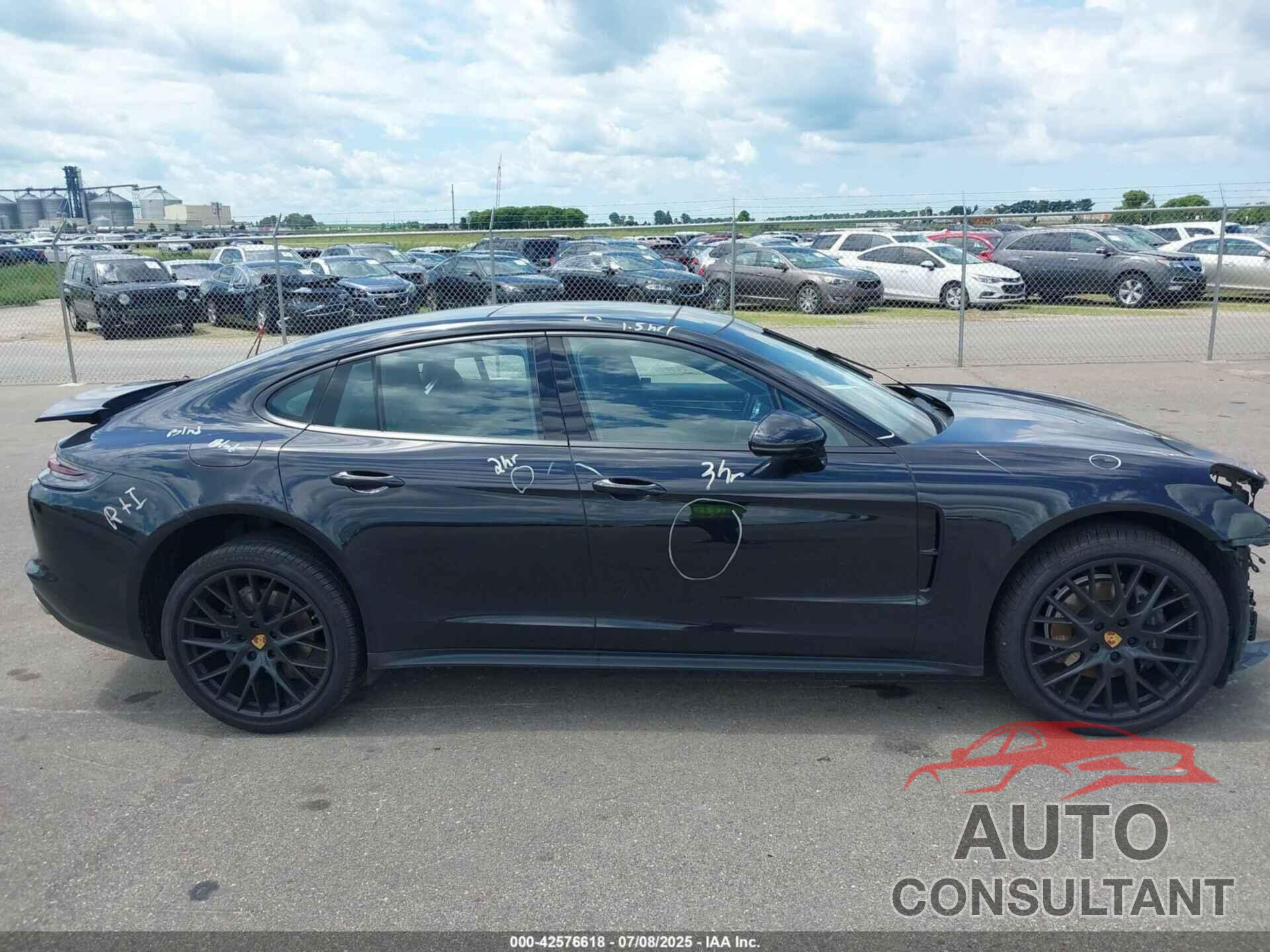 PORSCHE PANAMERA 2018 - WP0AA2A77JL100086