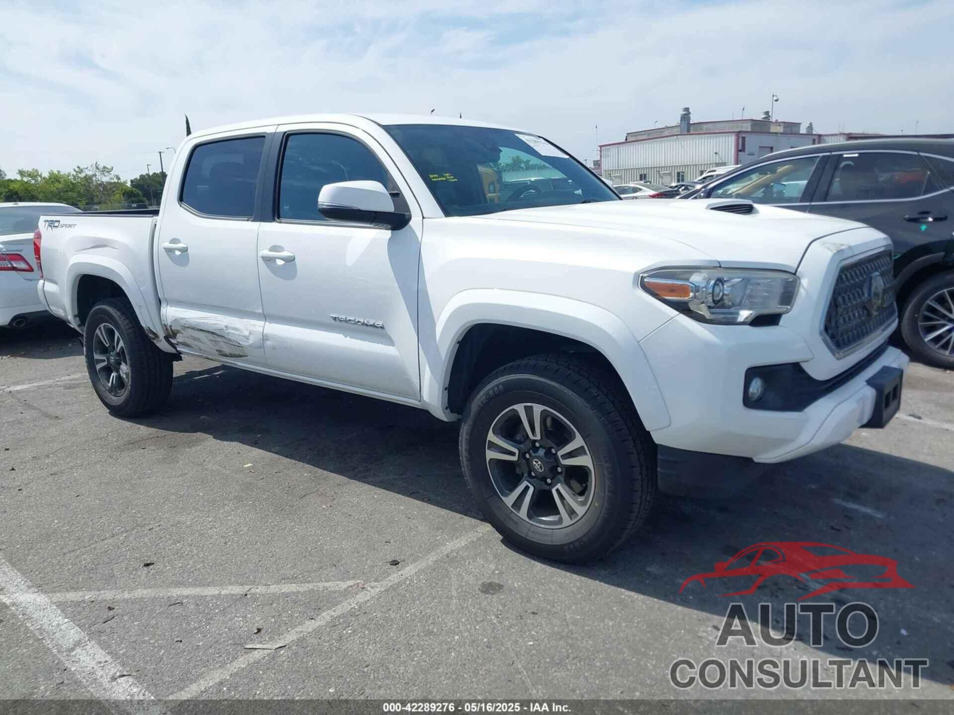 TOYOTA TACOMA 2018 - 3TMAZ5CN7JM063352